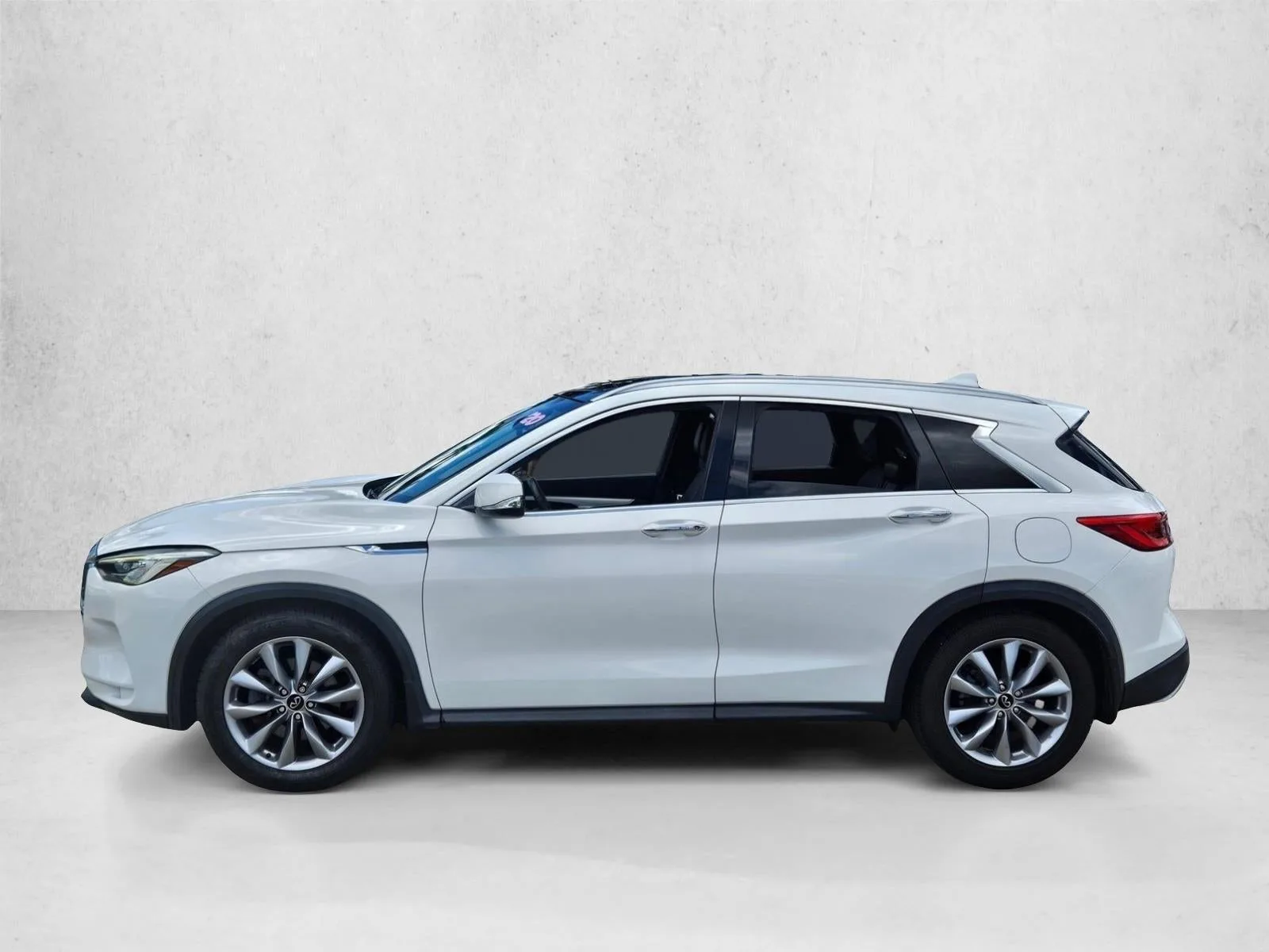 2020 INFINITI QX50 LUXE FWD photo 9