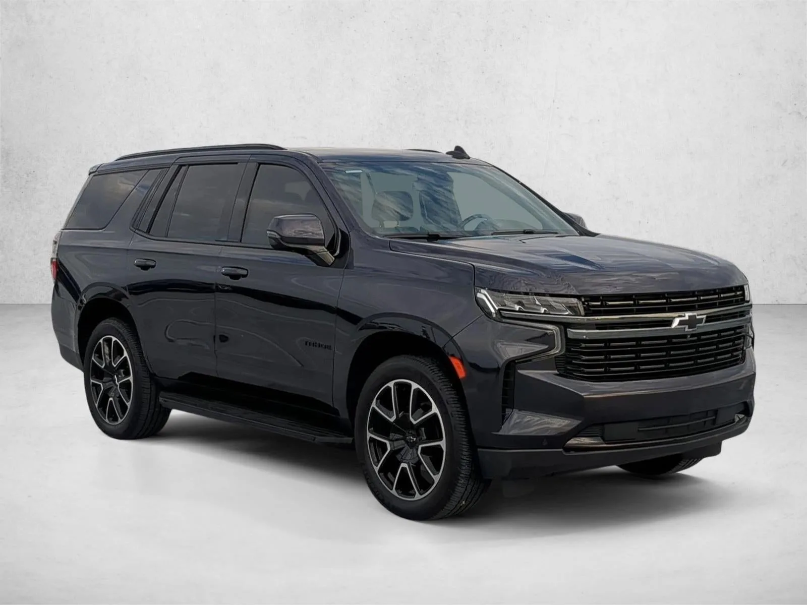 2022 Chevrolet Tahoe RST photo 3