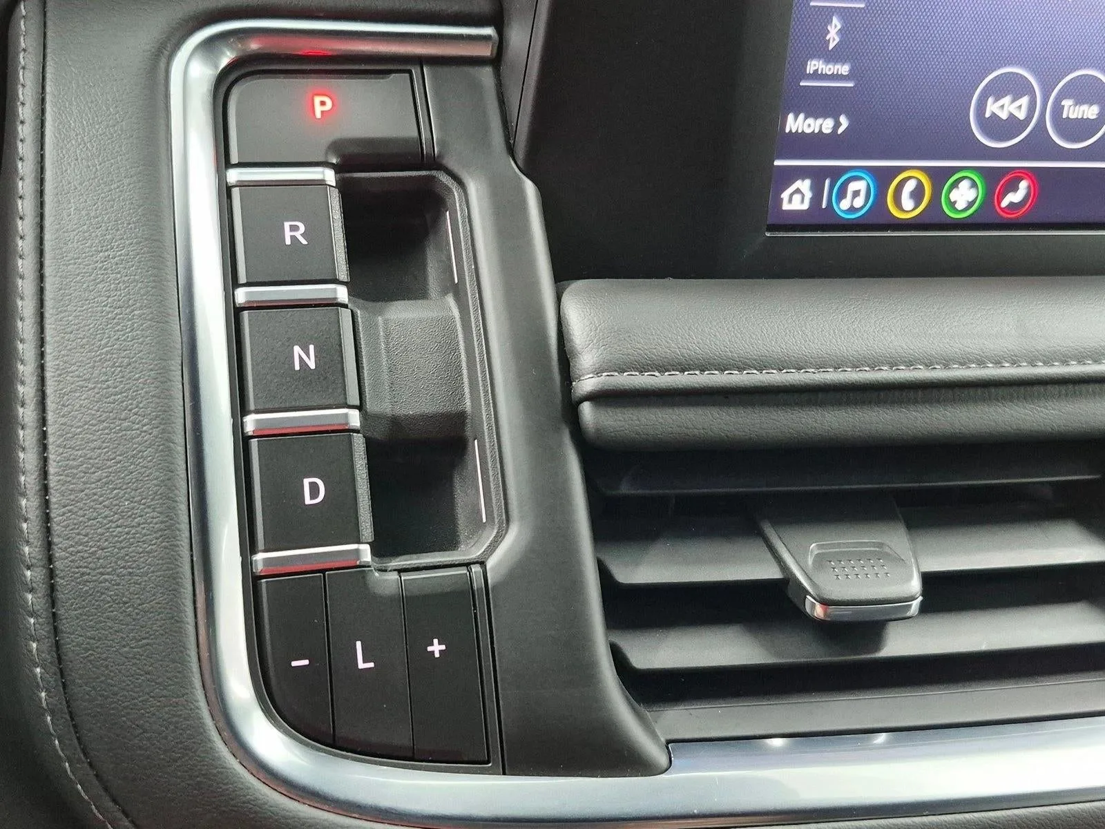 2023 Chevrolet Tahoe LS photo 12