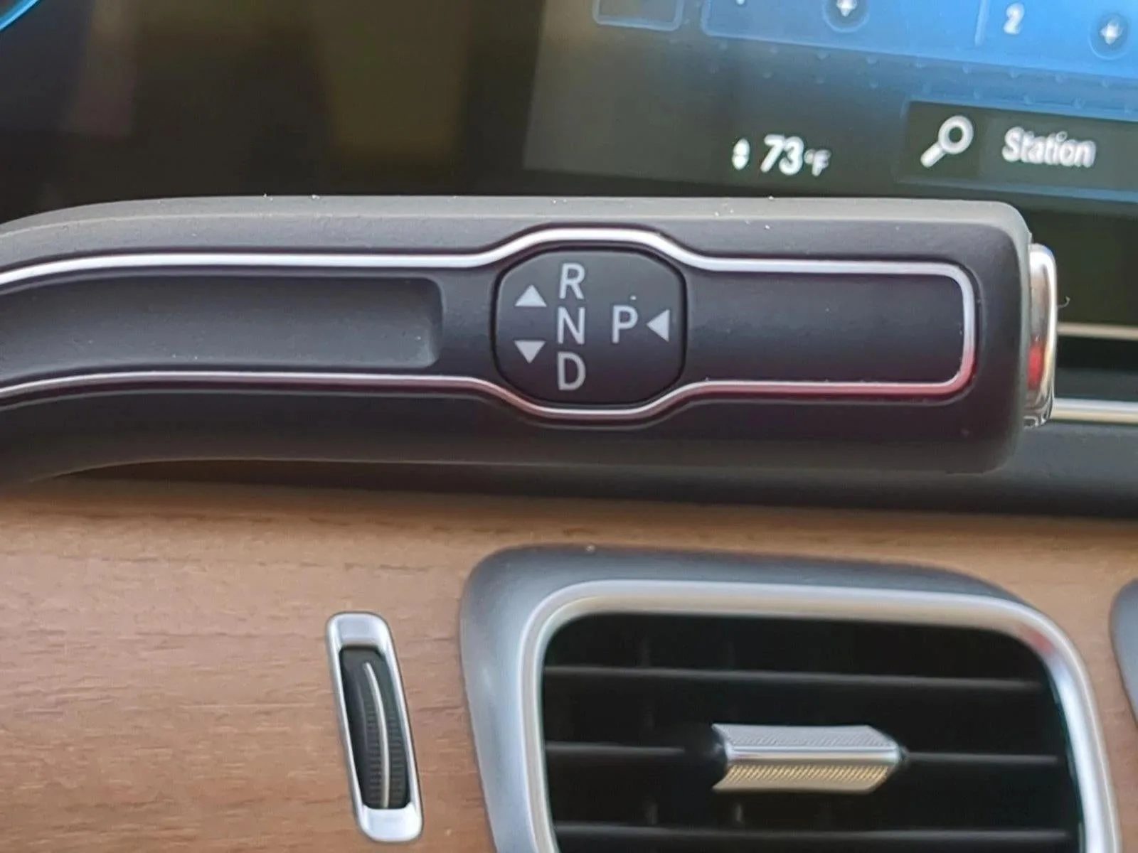 2022 Mercedes-Benz GLS 450 4MATIC® photo 12