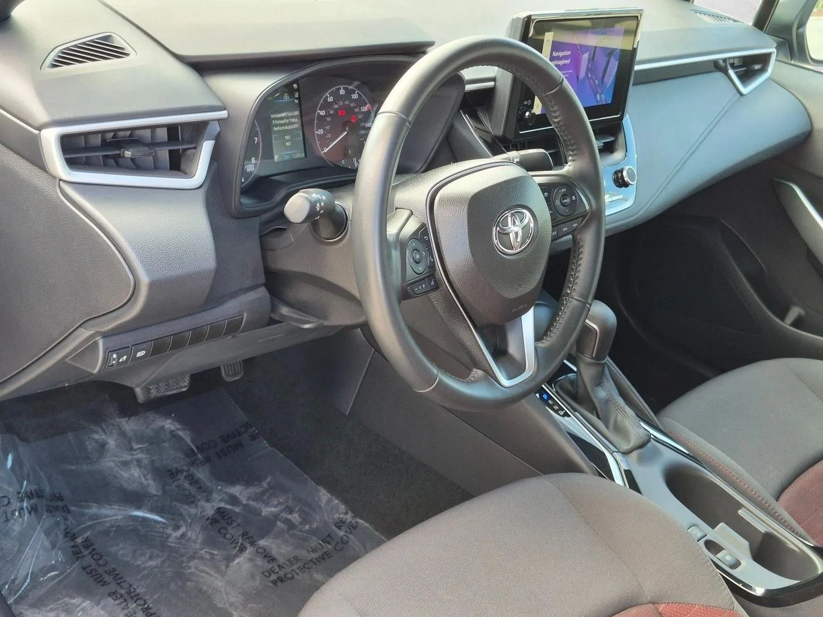 2024 Toyota Corolla SE CVT (Natl) photo 9