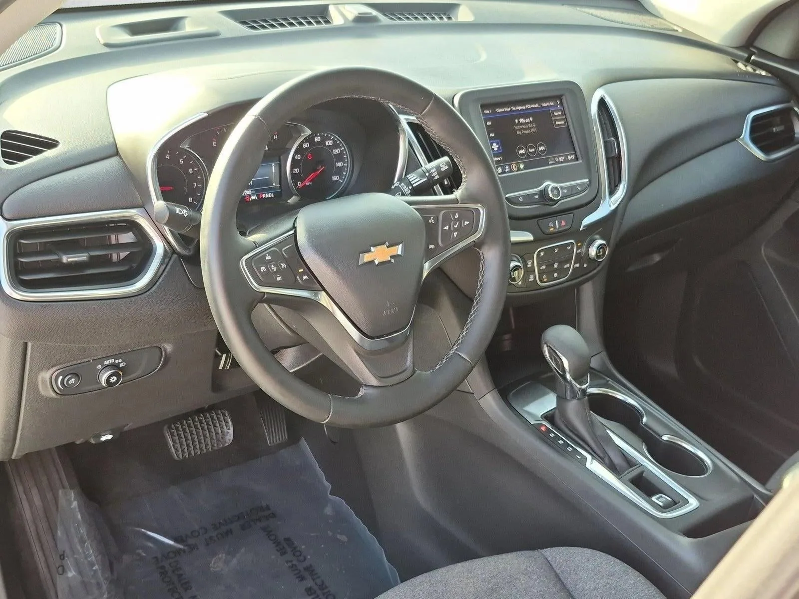 2024 Chevrolet Equinox LT photo 10