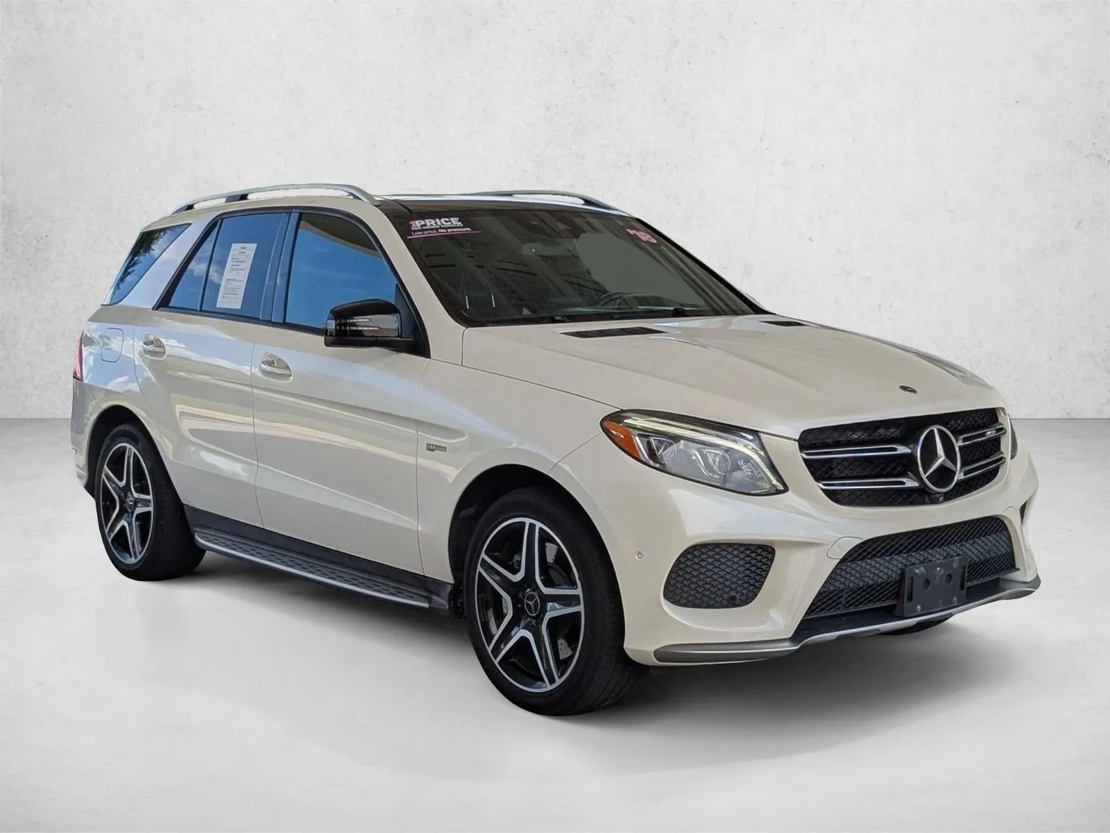 2018 Mercedes-Benz GLE AMG® GLE 43 4MATIC® SUV photo 3
