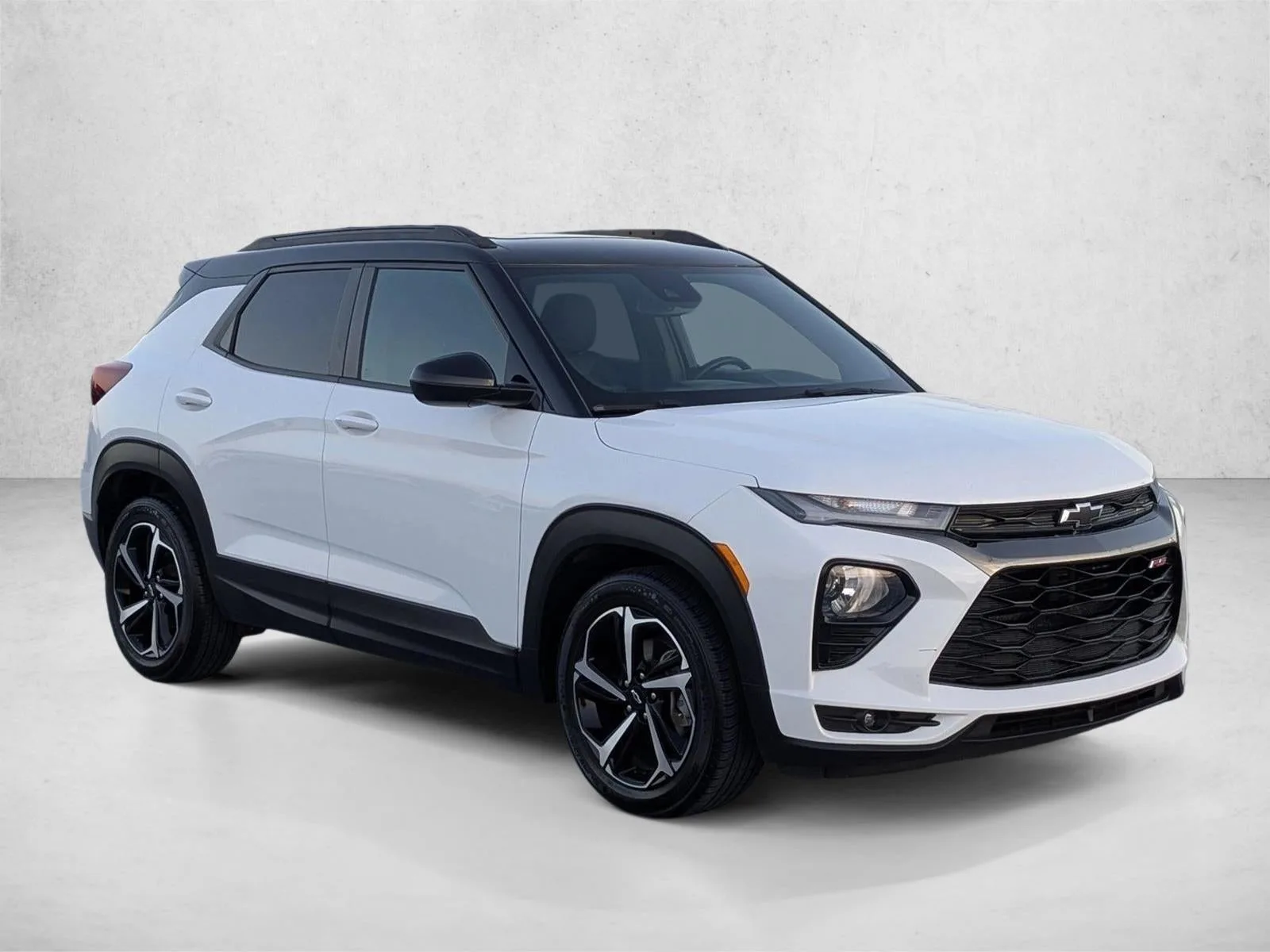 2023 Chevrolet Trailblazer Base photo 3