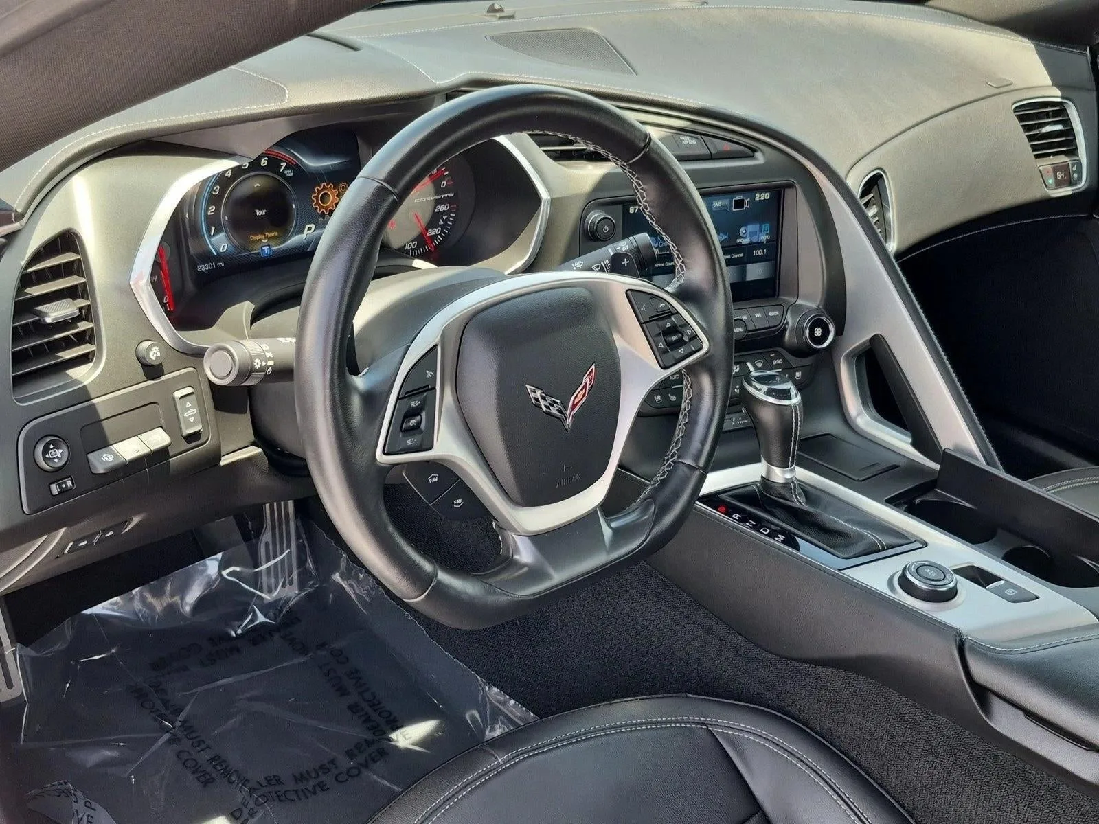2019 Chevrolet Corvette Stingray 2LT photo 10