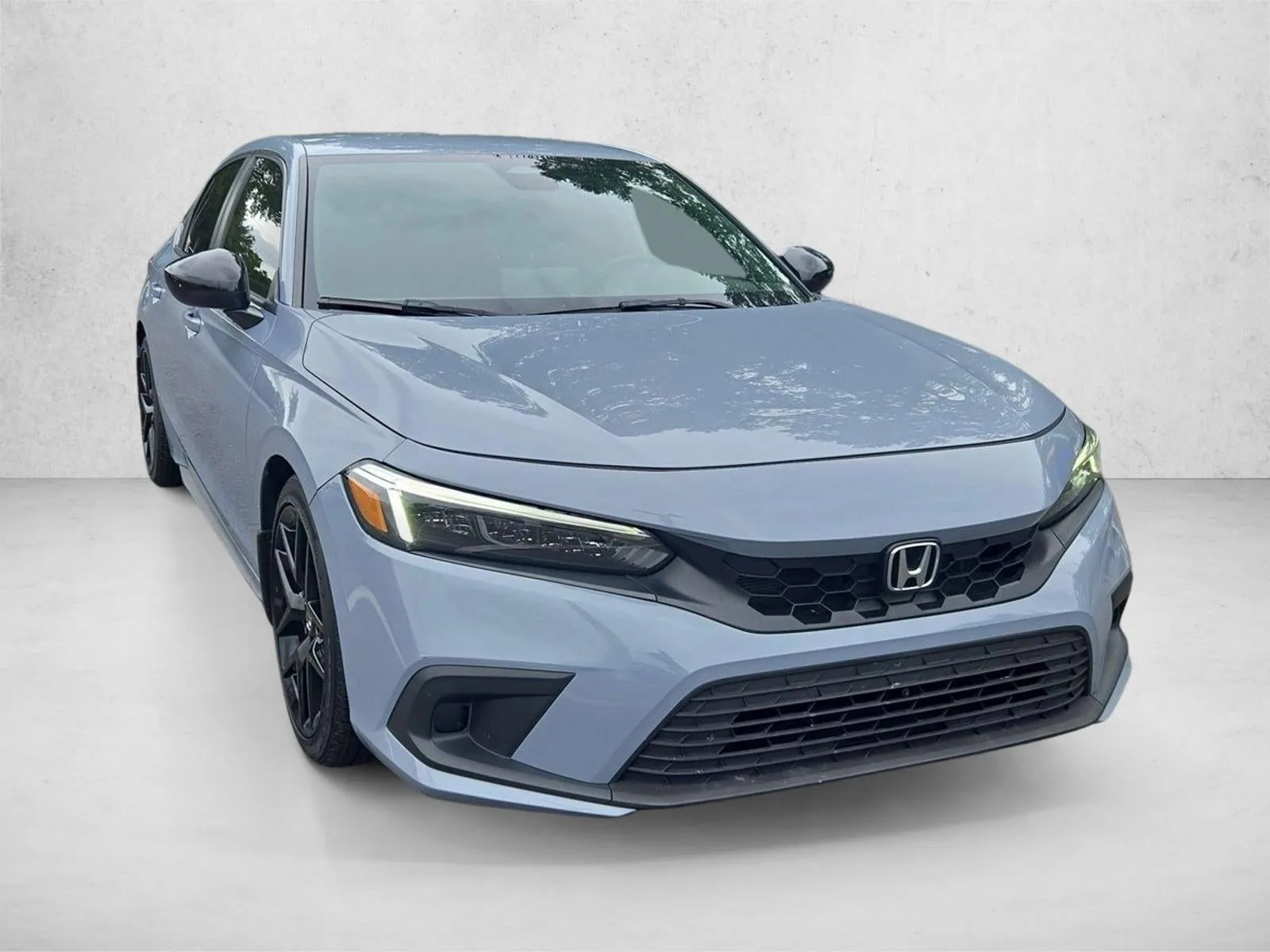 2024 Honda Civic Hatchback Sport CVT photo 3