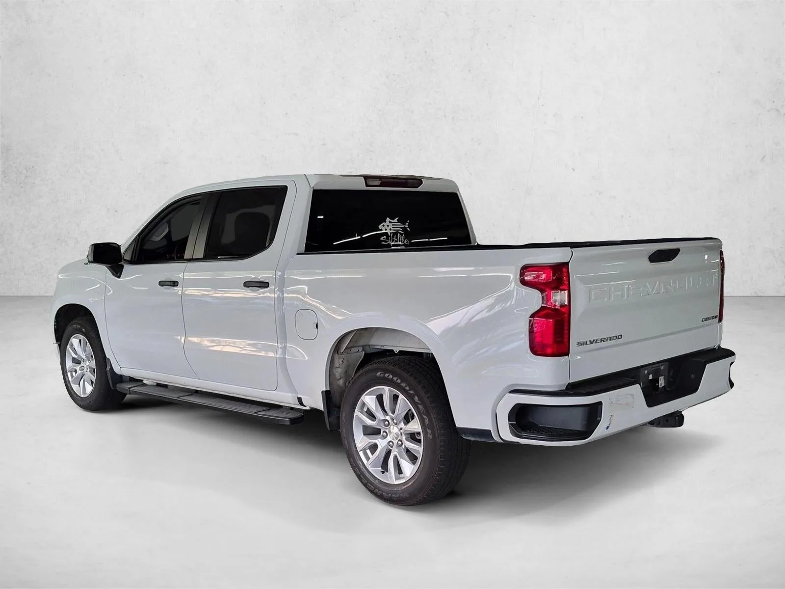 2023 Chevrolet Silverado 1500 Custom photo 5