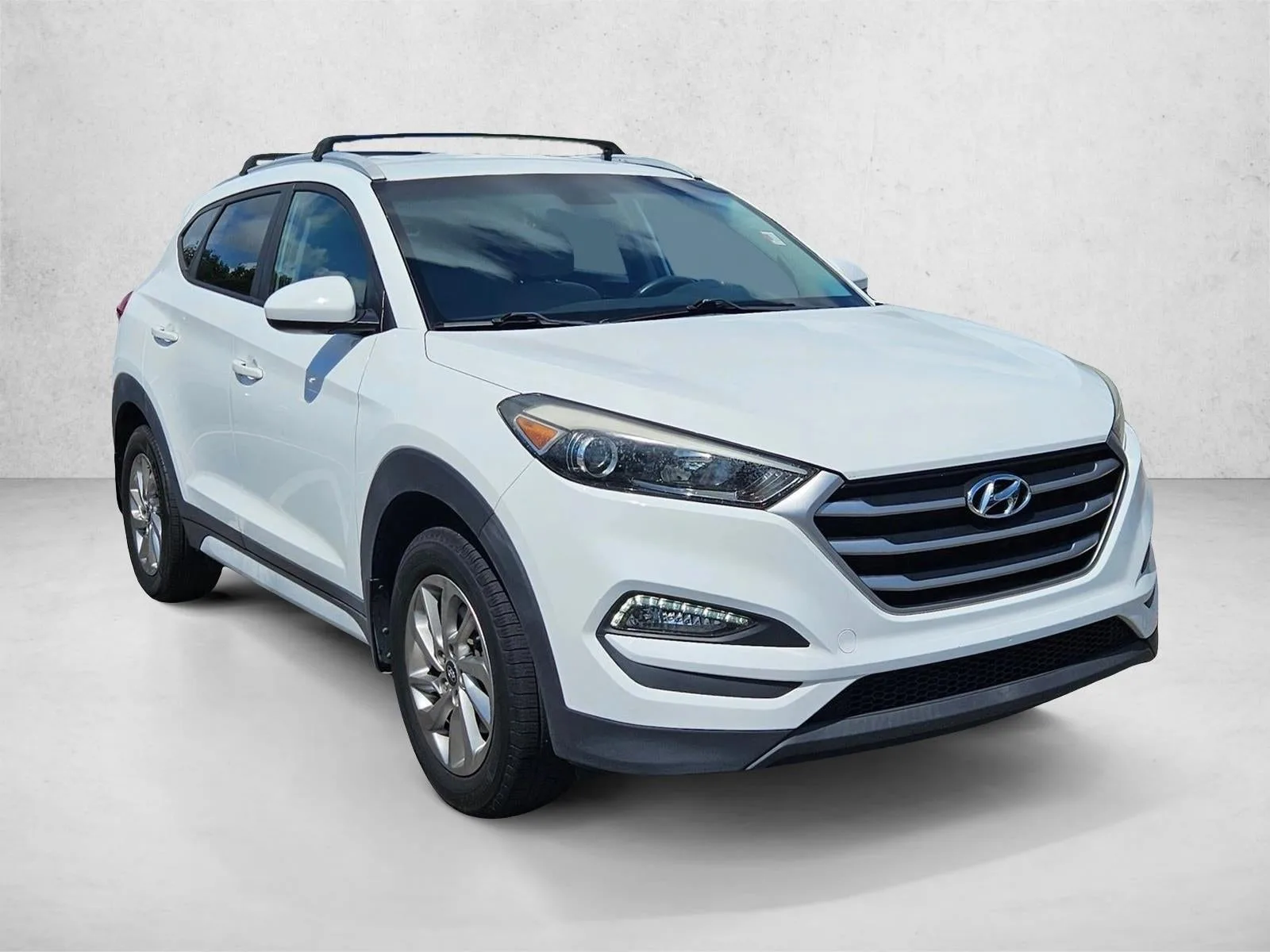 2017 Hyundai TUCSON SE FWD photo 3