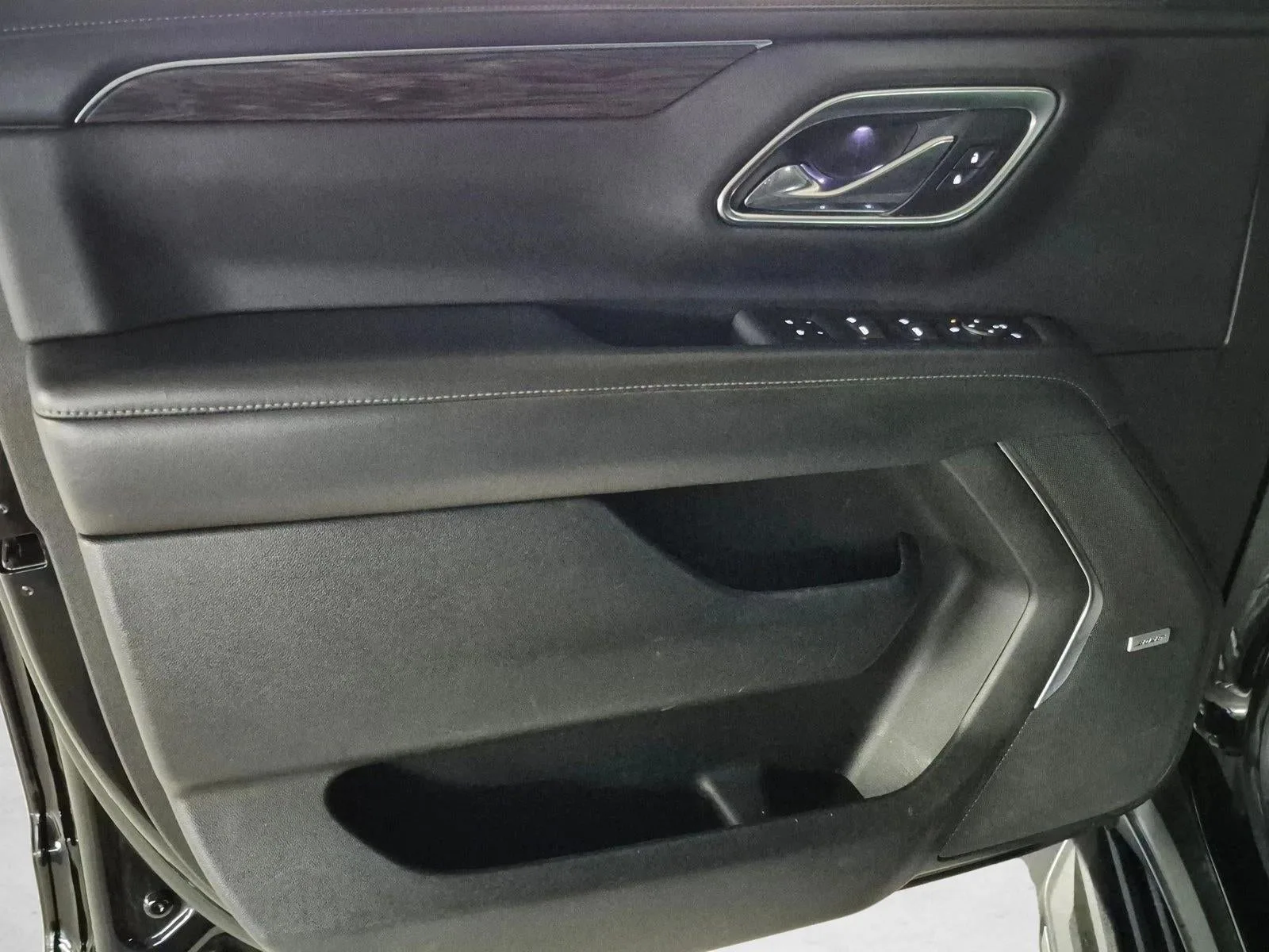 2021 Chevrolet Tahoe LT photo 9
