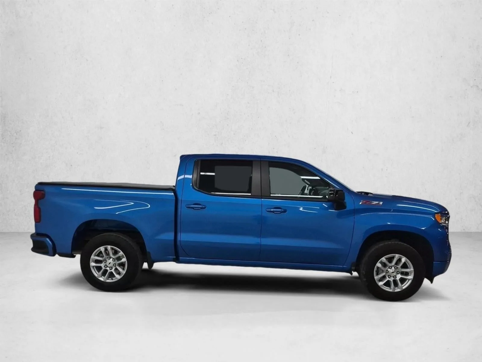 2023 Chevrolet Silverado 1500 RST photo 4