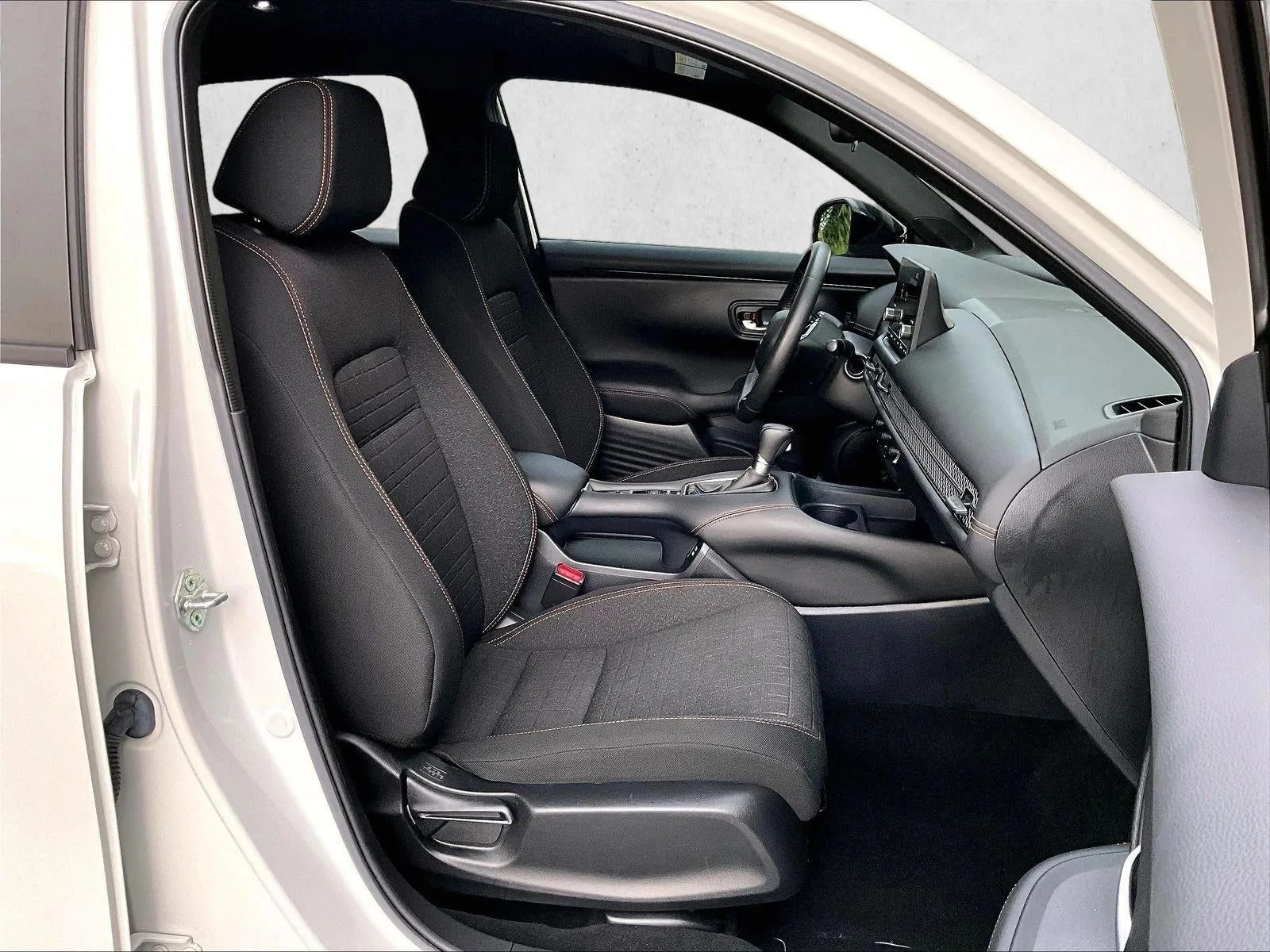2024 Honda HR-V Sport 2WD CVT photo 9