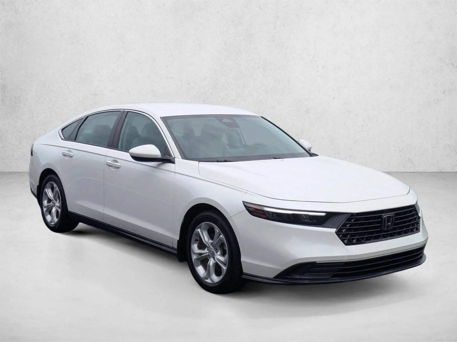 2023 Honda Accord Sedan LX CVT photo 3
