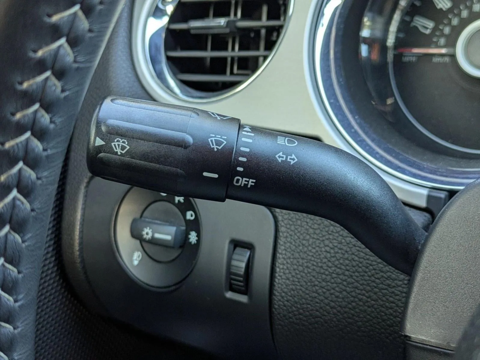 2014 Ford Mustang 2dr Conv GT Premium photo 7