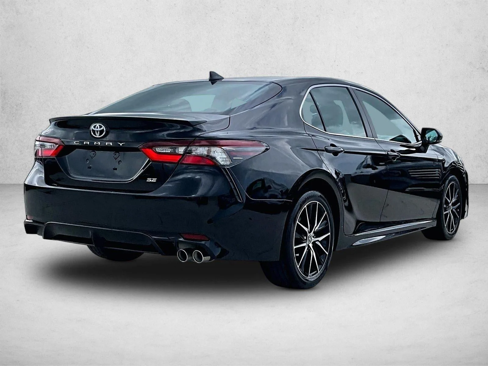 2024 Toyota Camry SE Auto (SE) photo 2