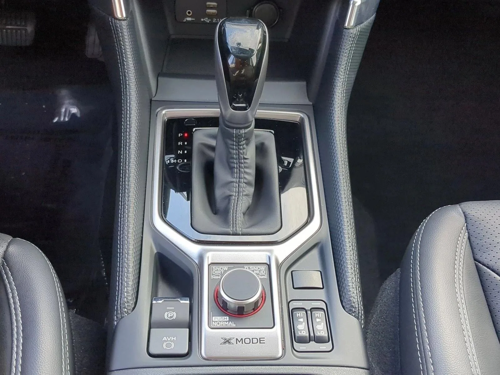 2024 Subaru Forester Touring photo 12
