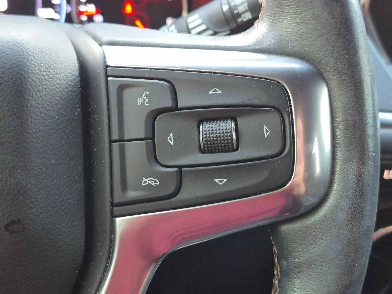 2019 Chevrolet Blazer FWD Premier photo 5
