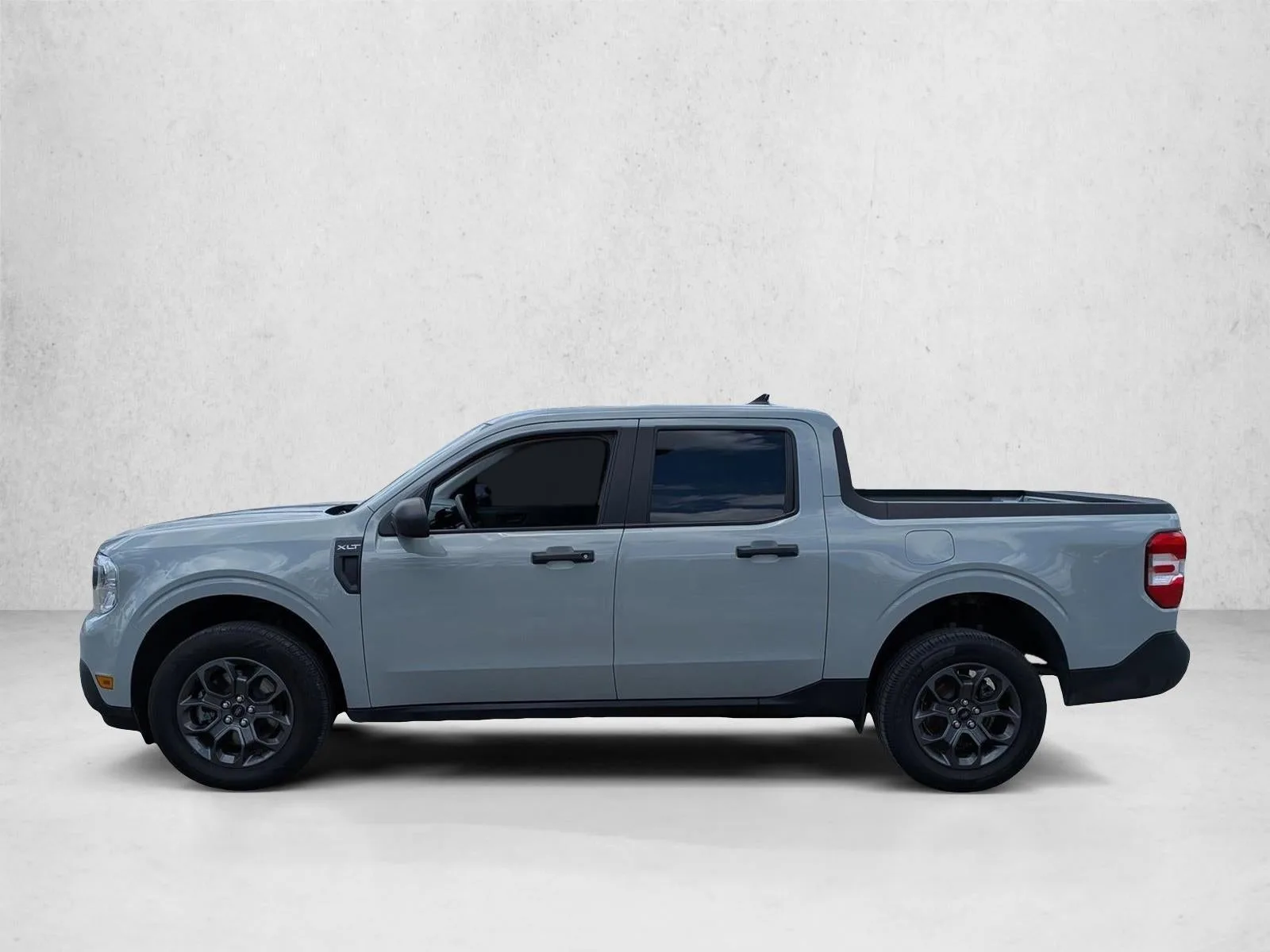2024 Ford Maverick XLT FWD SuperCrew photo 8