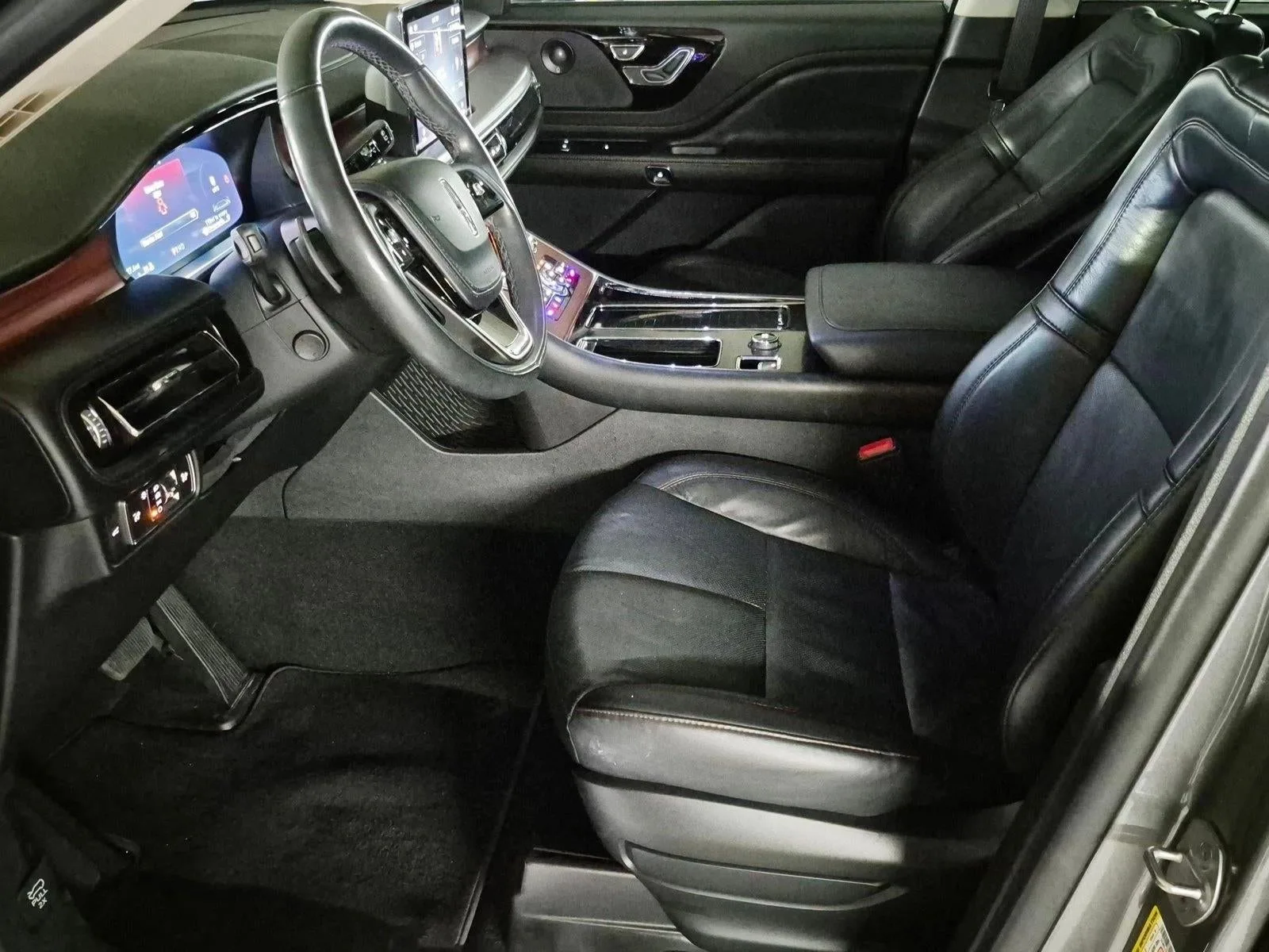 2022 Lincoln Aviator Reserve photo 12