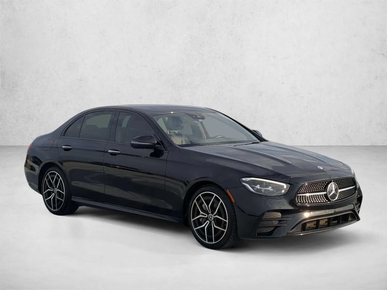 2023 Mercedes-Benz E 350 E 350 photo 3