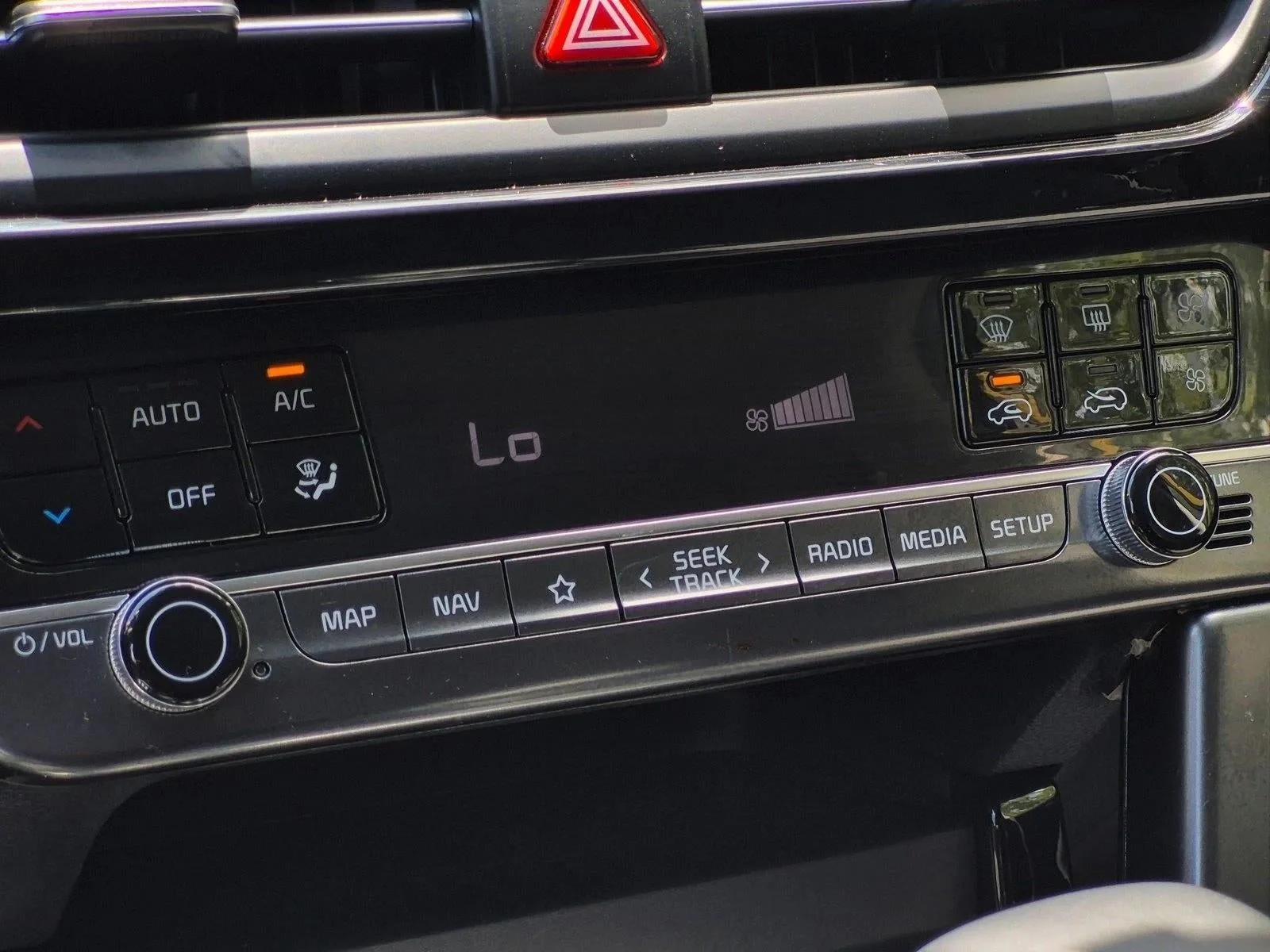 2024 Kia Seltos S IVT FWD photo 9
