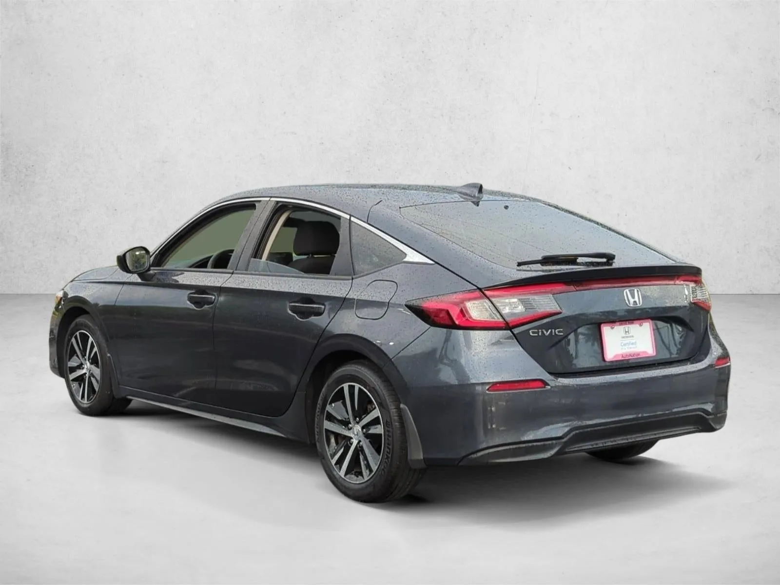2024 Honda Civic Hatchback LX CVT photo 8