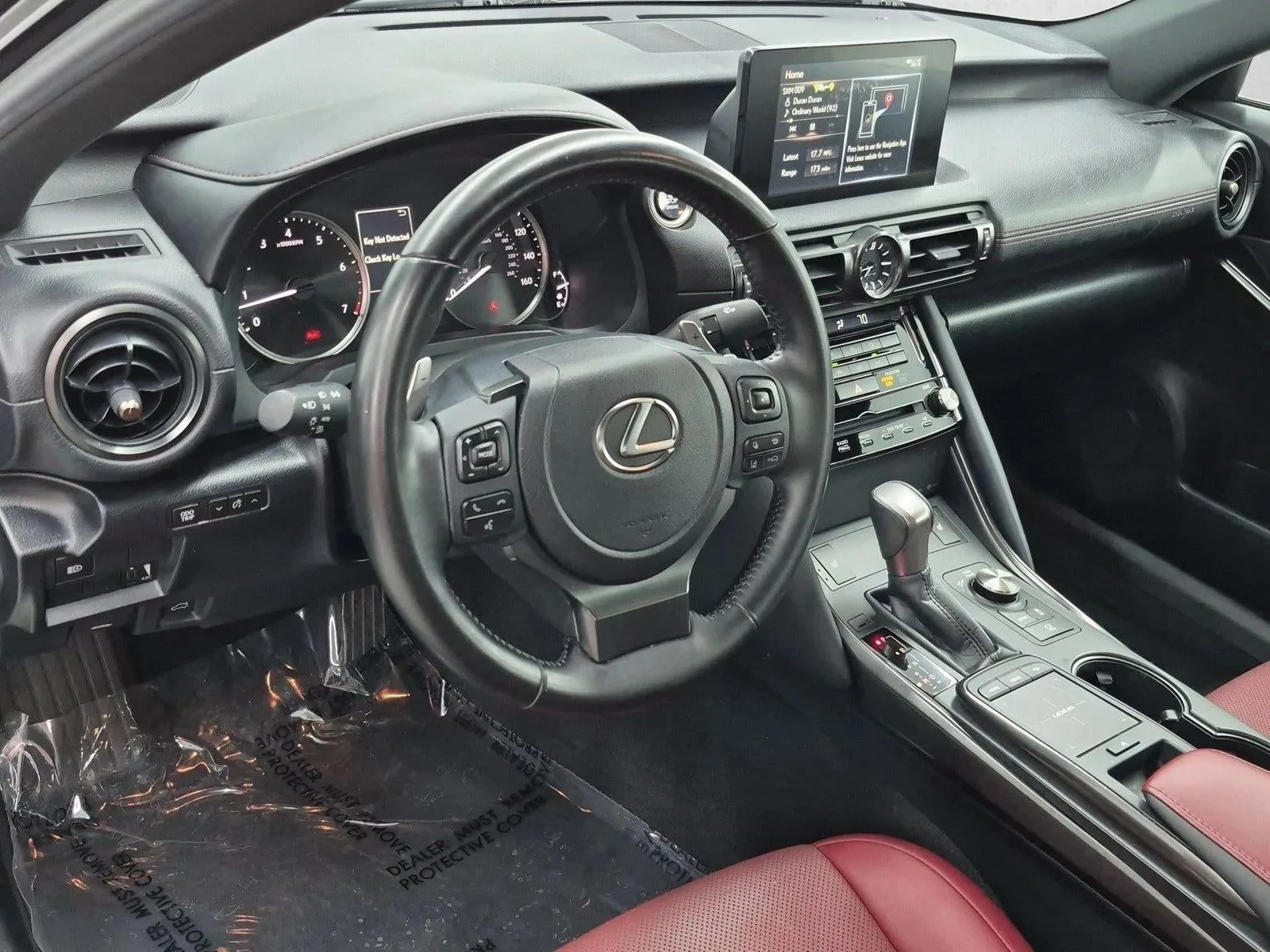 2024 Lexus IS 350 F SPORT Design photo 10
