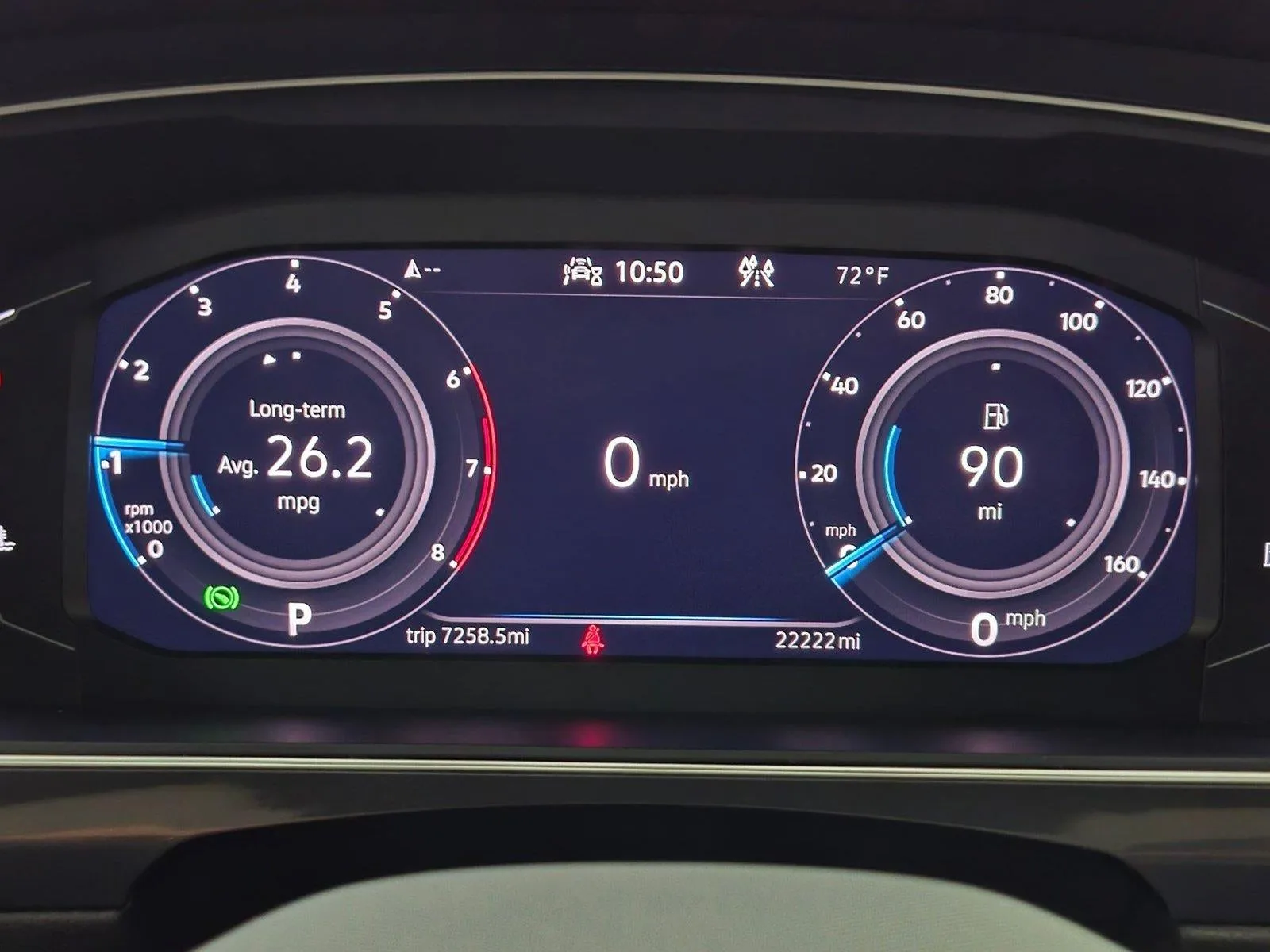 2022 Volkswagen Tiguan 2.0T SEL R-Line 4MOTION photo 12