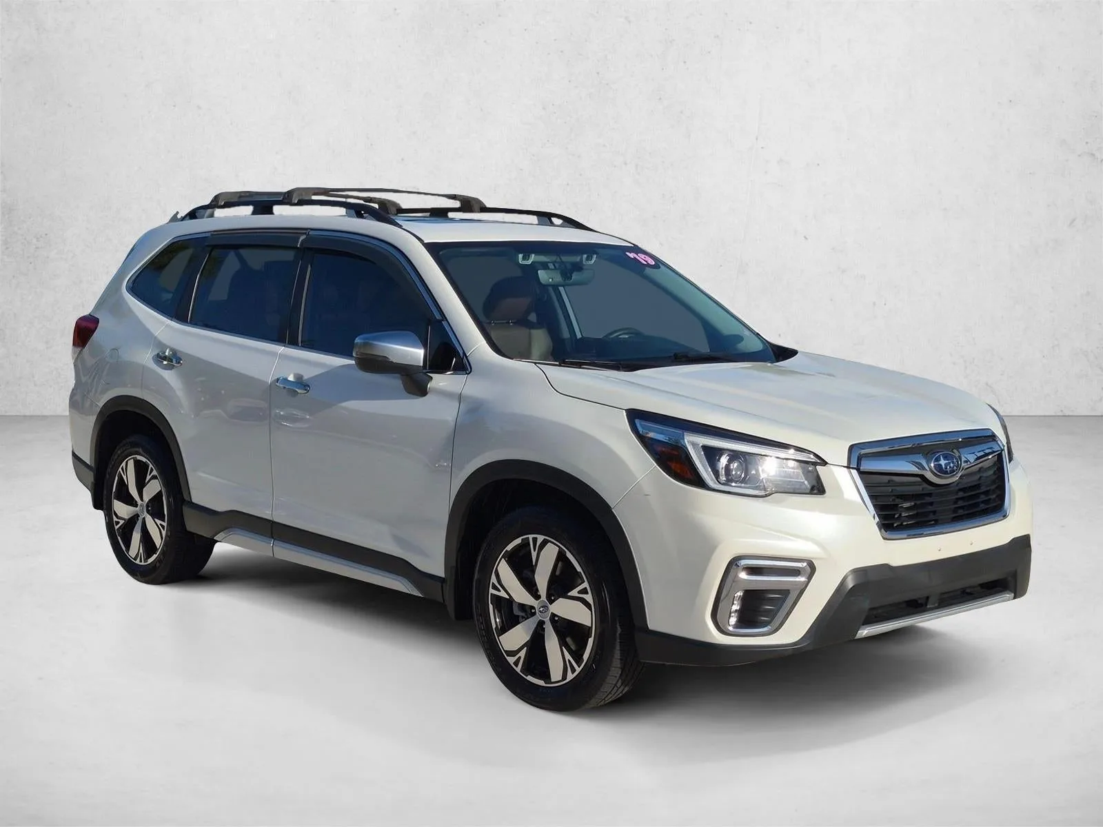 2019 Subaru Forester 2.5i Touring photo 3