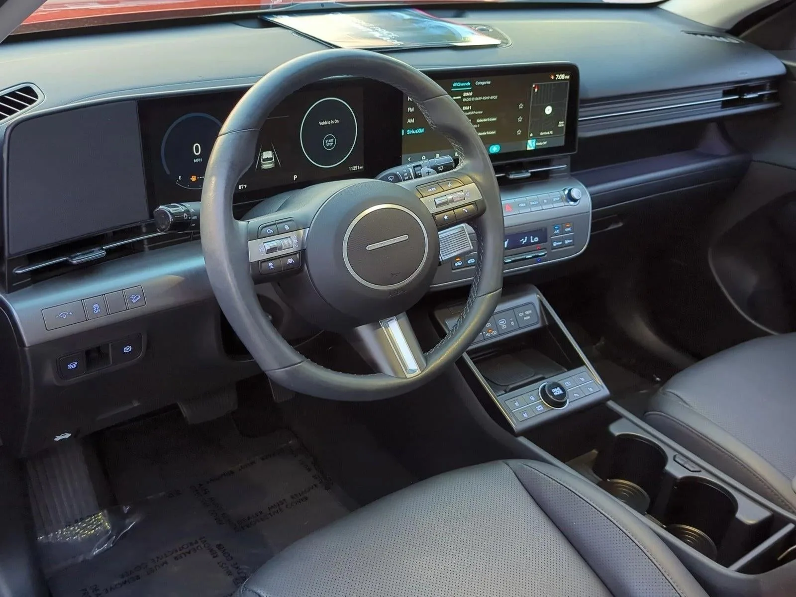 2024 Hyundai KONA Limited FWD photo 10
