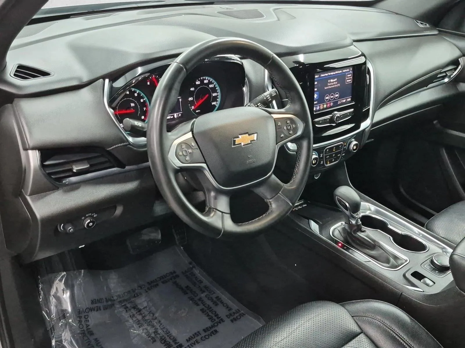 2023 Chevrolet Traverse LT Cloth photo 10