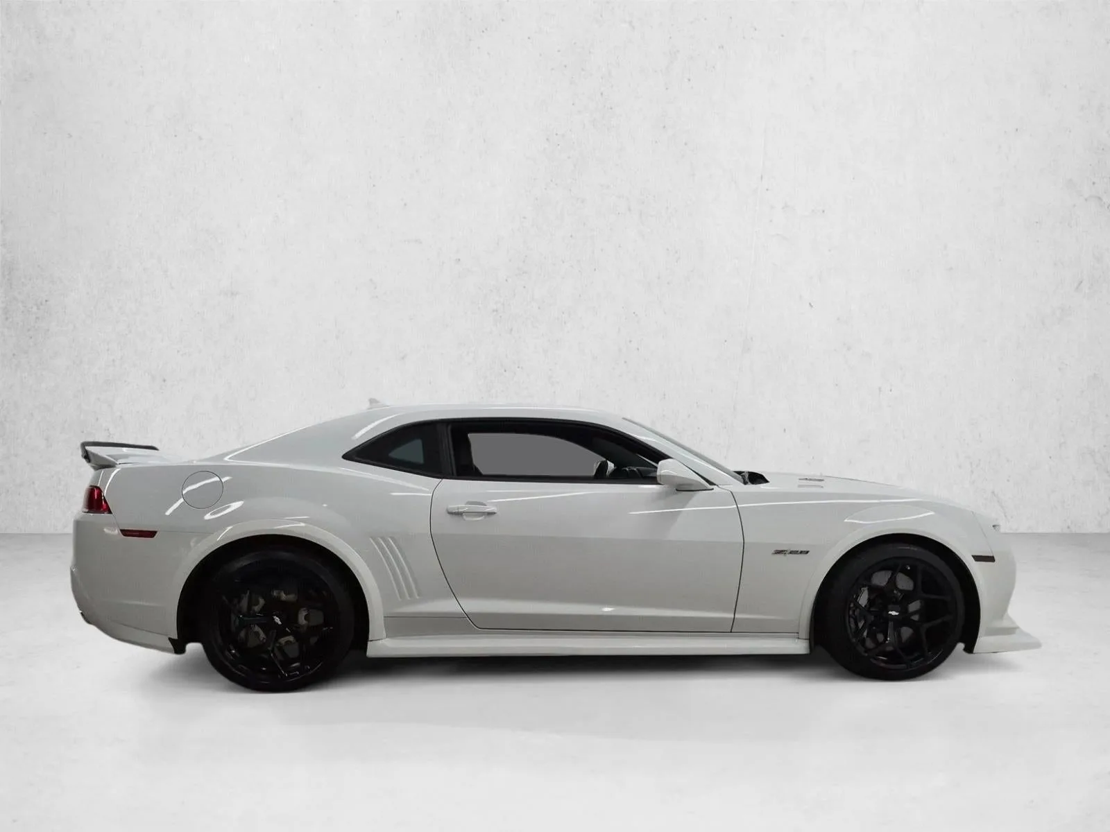 2015 Chevrolet Camaro Z/28 photo 4