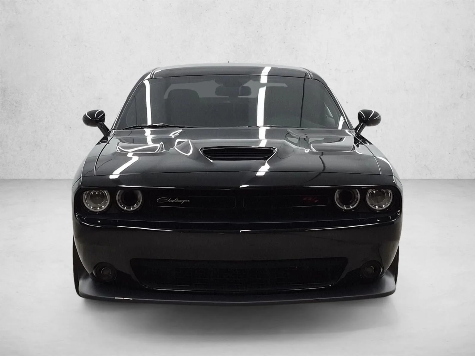 2022 Dodge Challenger R/T Scat Pack photo 2