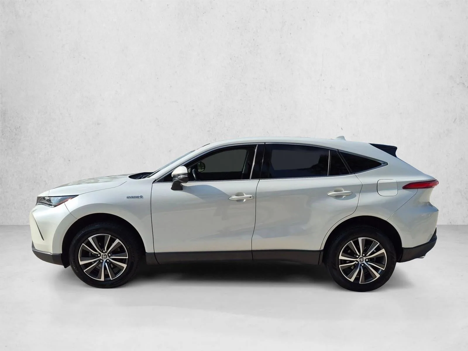2021 Toyota Venza LE AWD (GS) photo 8