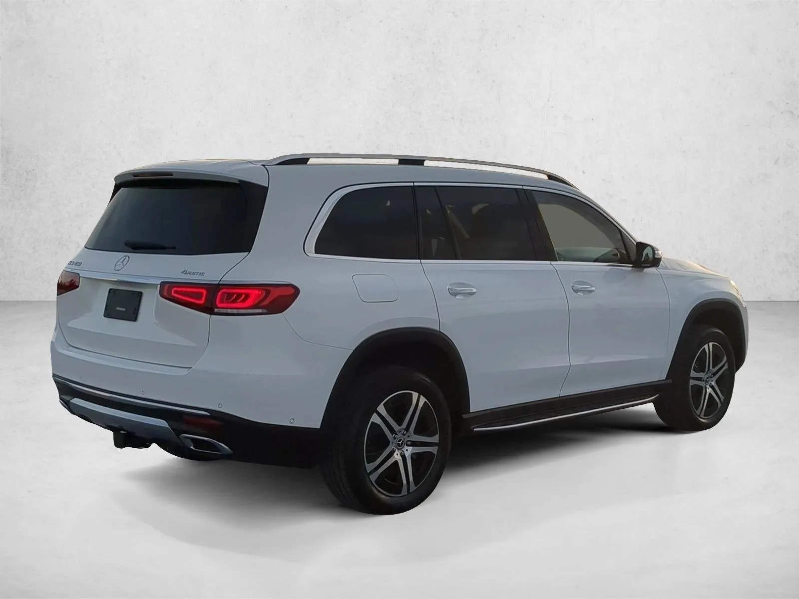 2022 Mercedes-Benz GLS 450 4MATIC® photo 5
