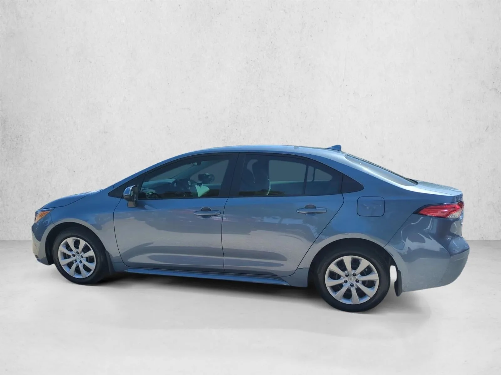 2026 Toyota Corolla LE CVT (Natl) photo 8