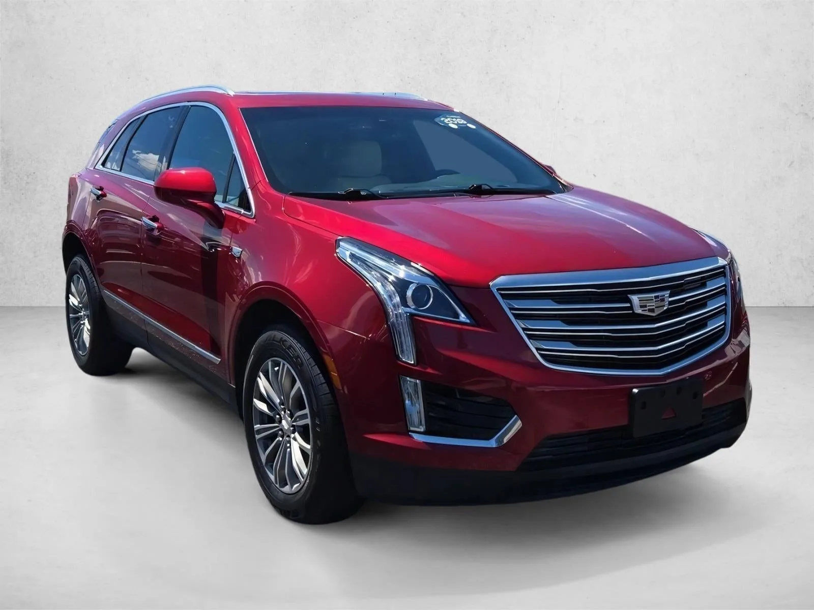 2019 Cadillac XT5 Luxury FWD photo 3