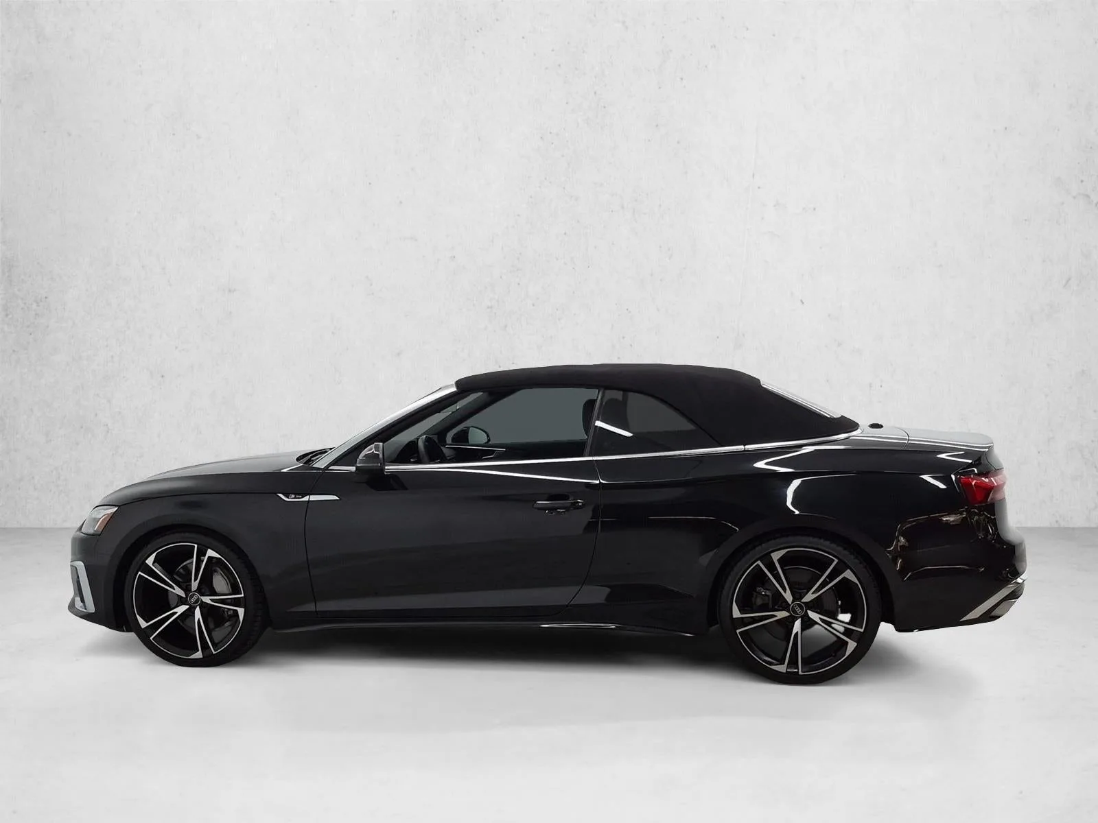 2023 Audi A5 Cabriolet Premium 45 TFSI S line quattro S tronic photo 9