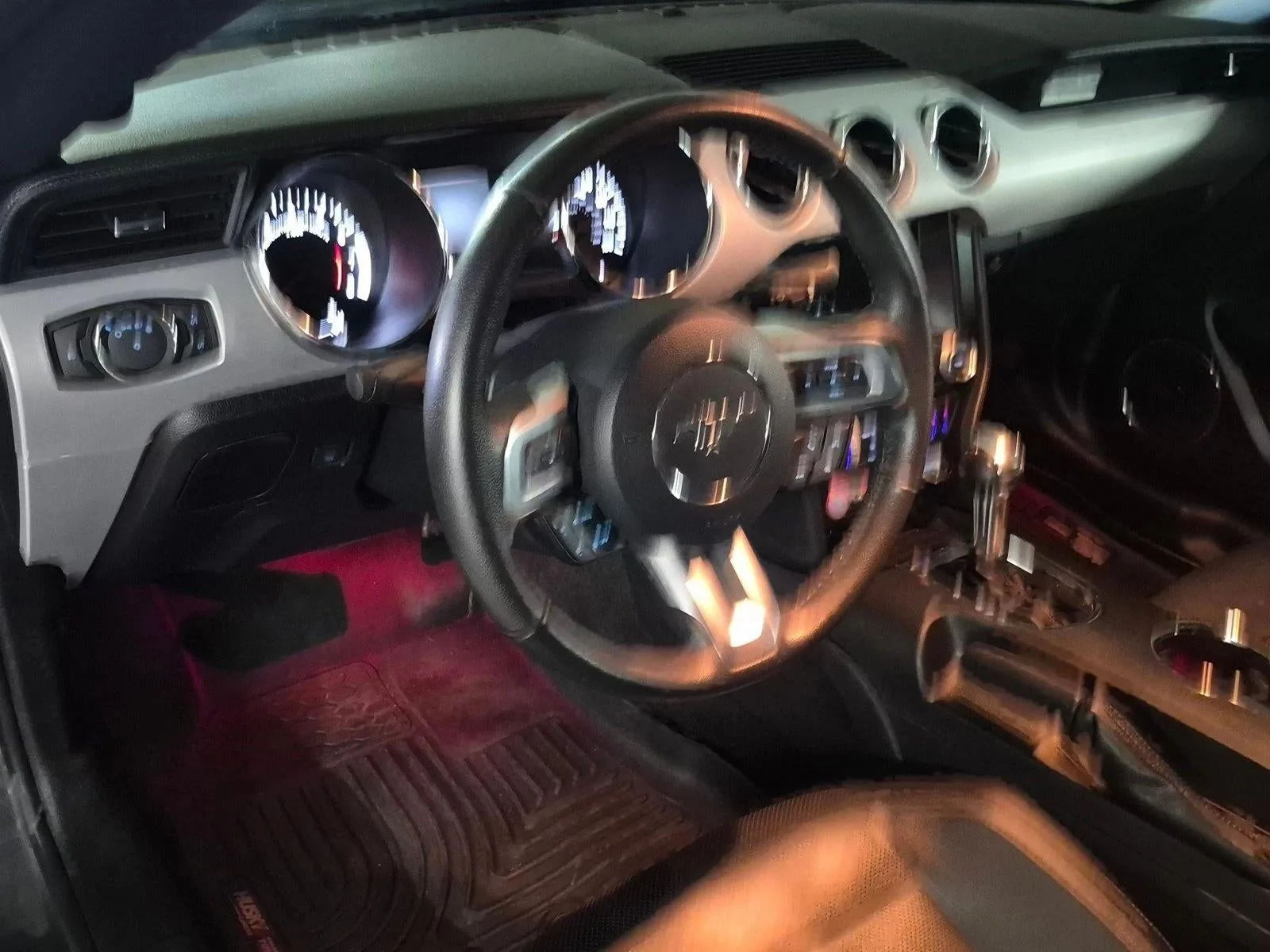 2015 Ford Mustang GT Premium photo 10
