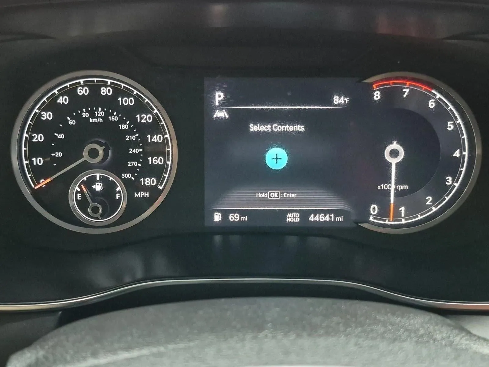 2022 Genesis G70 3.3T RWD photo 11