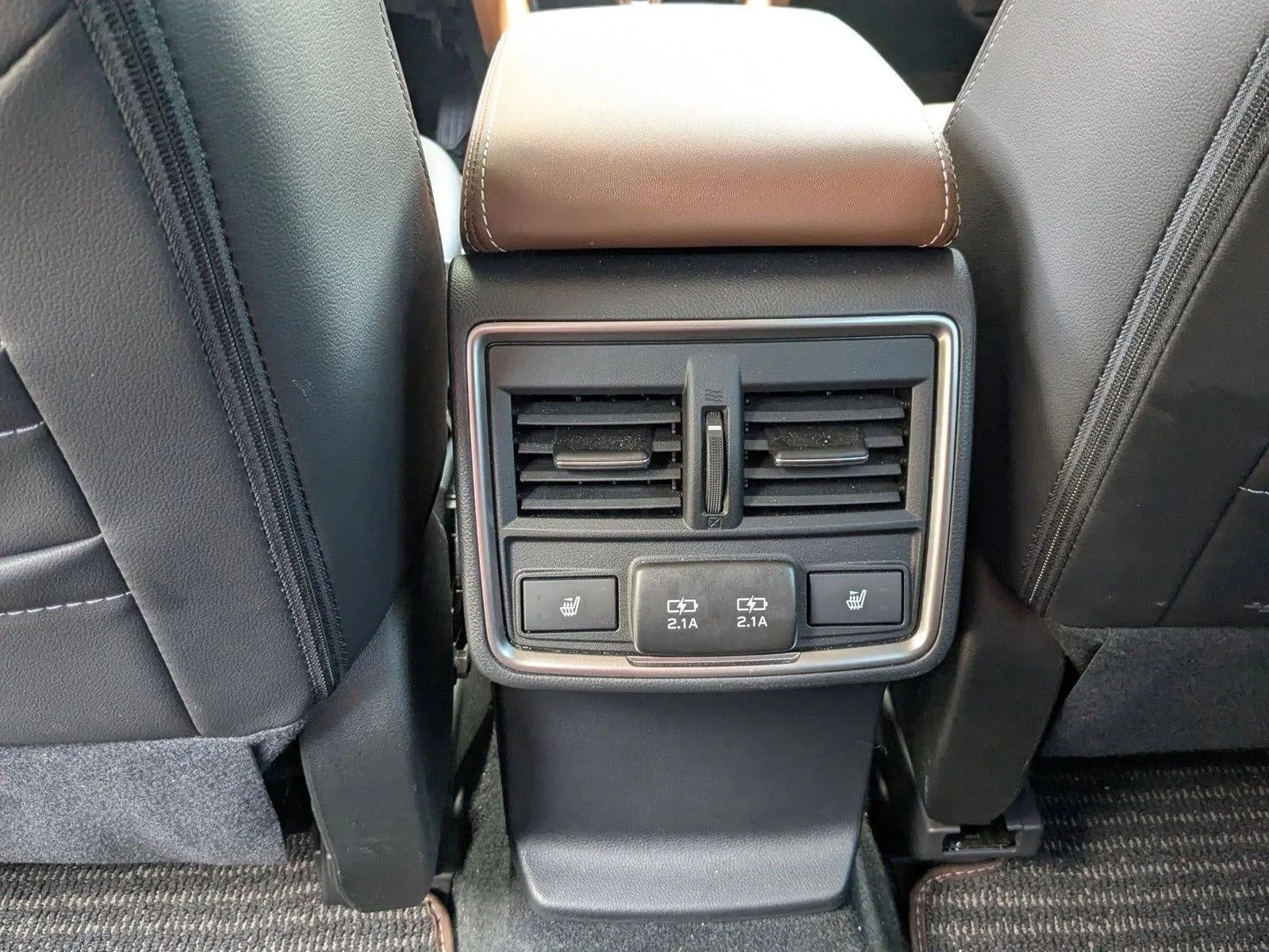 2024 Subaru Forester Touring photo 18