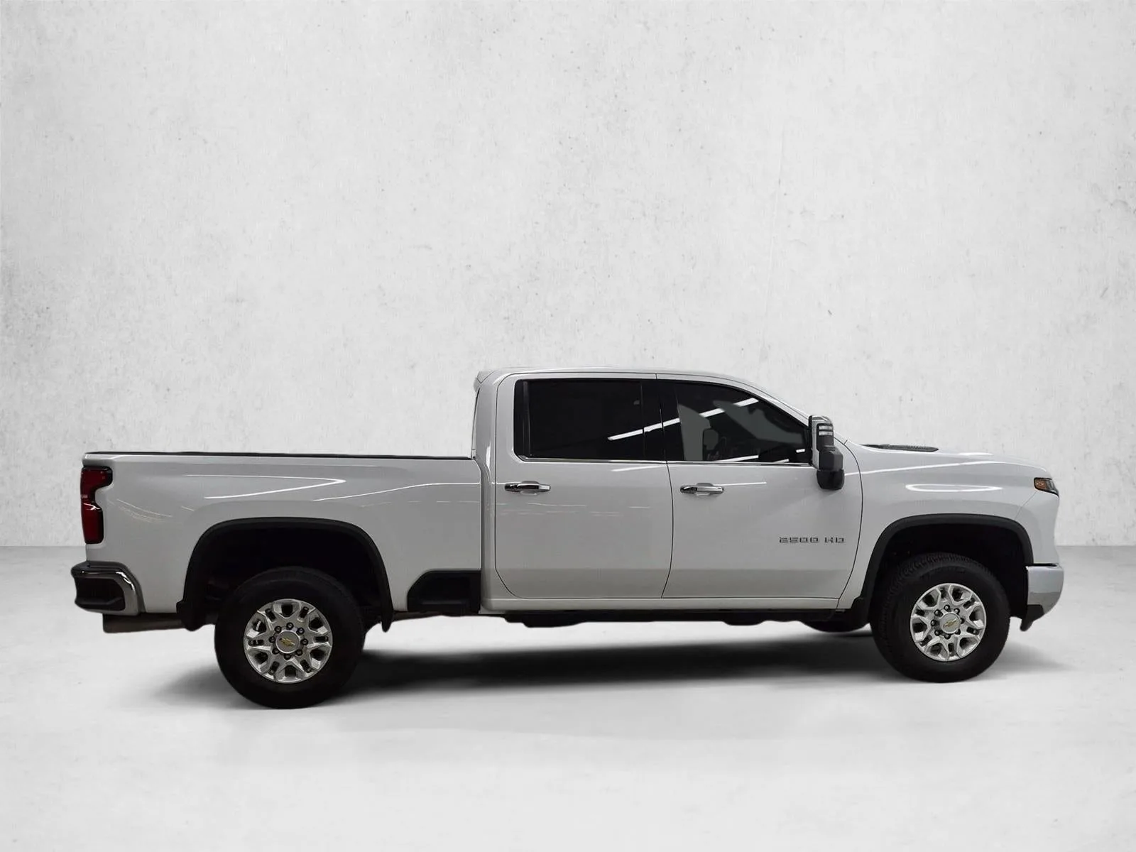 2024 Chevrolet Silverado 2500 HD LTZ photo 4