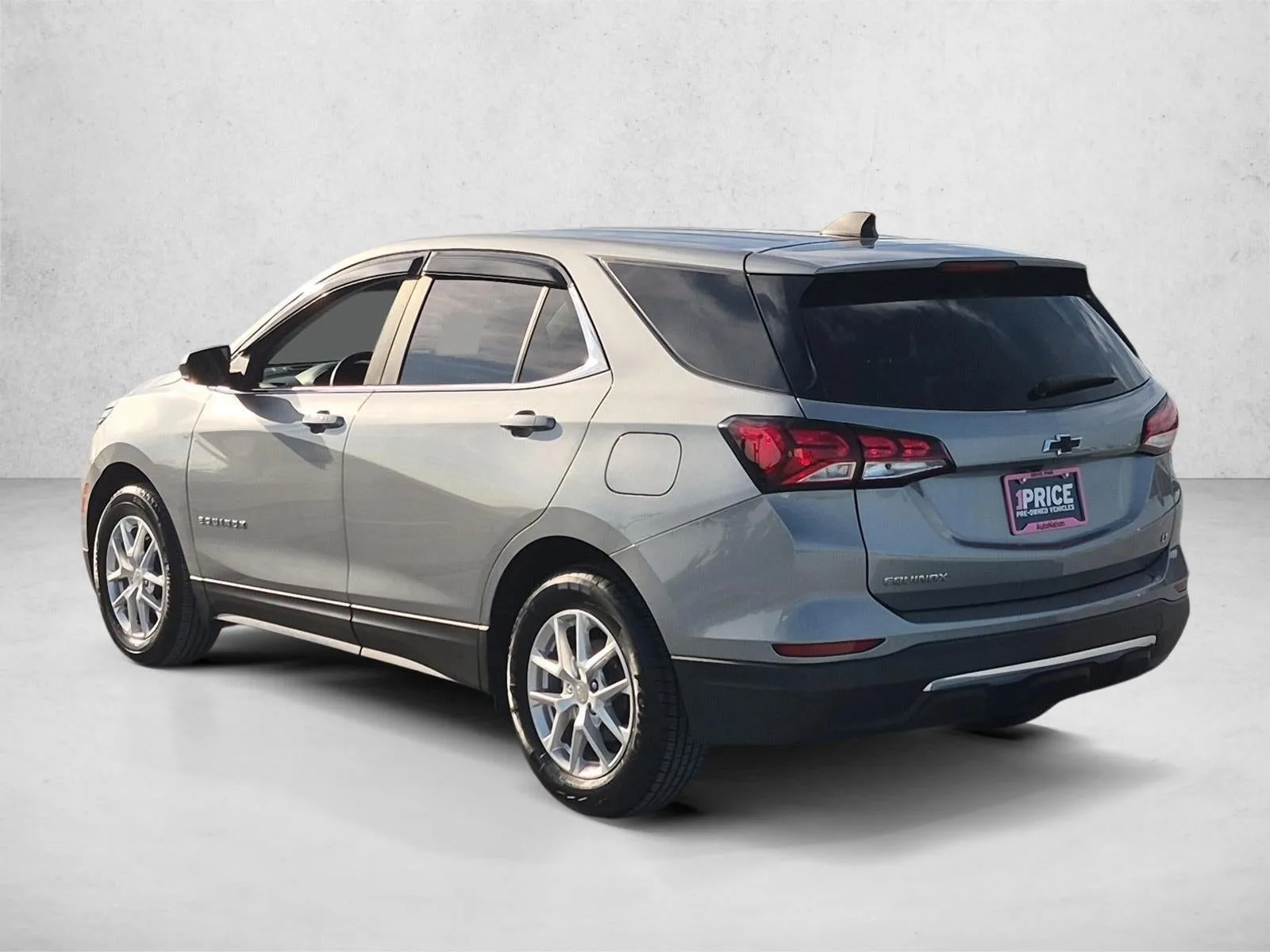 2024 Chevrolet Equinox LT photo 8