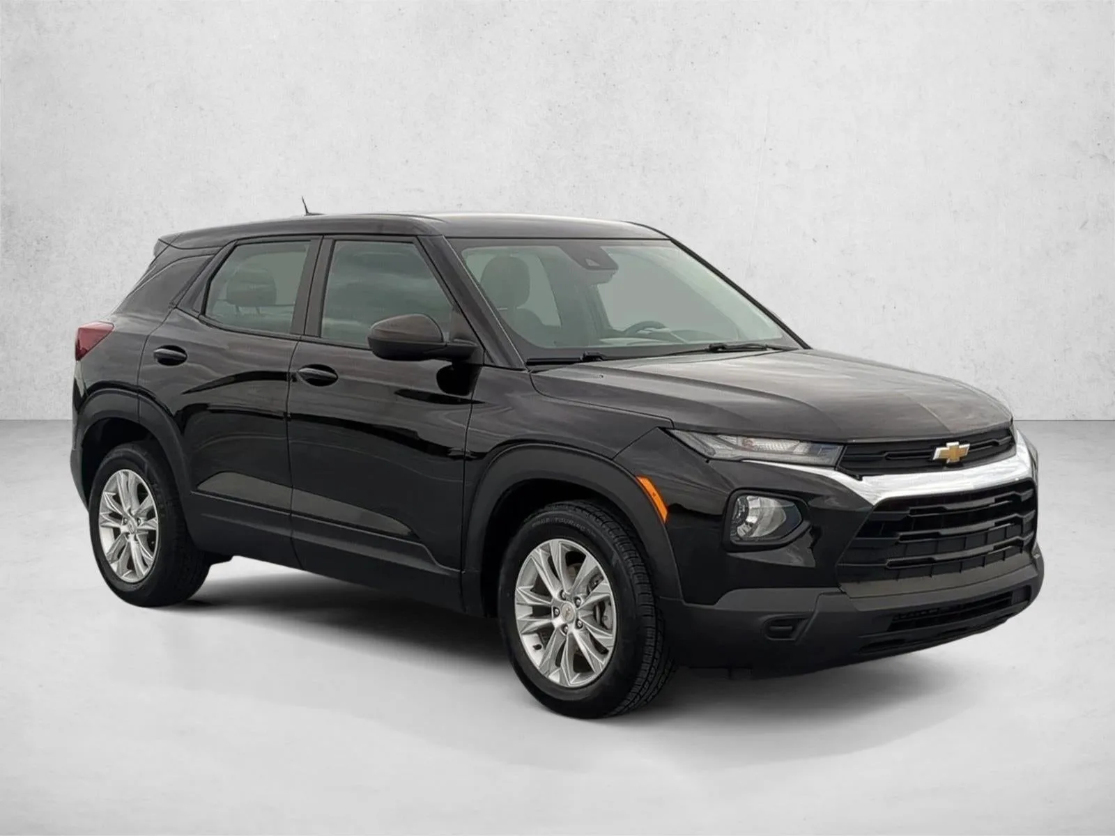 2022 Chevrolet Trailblazer LS photo 3