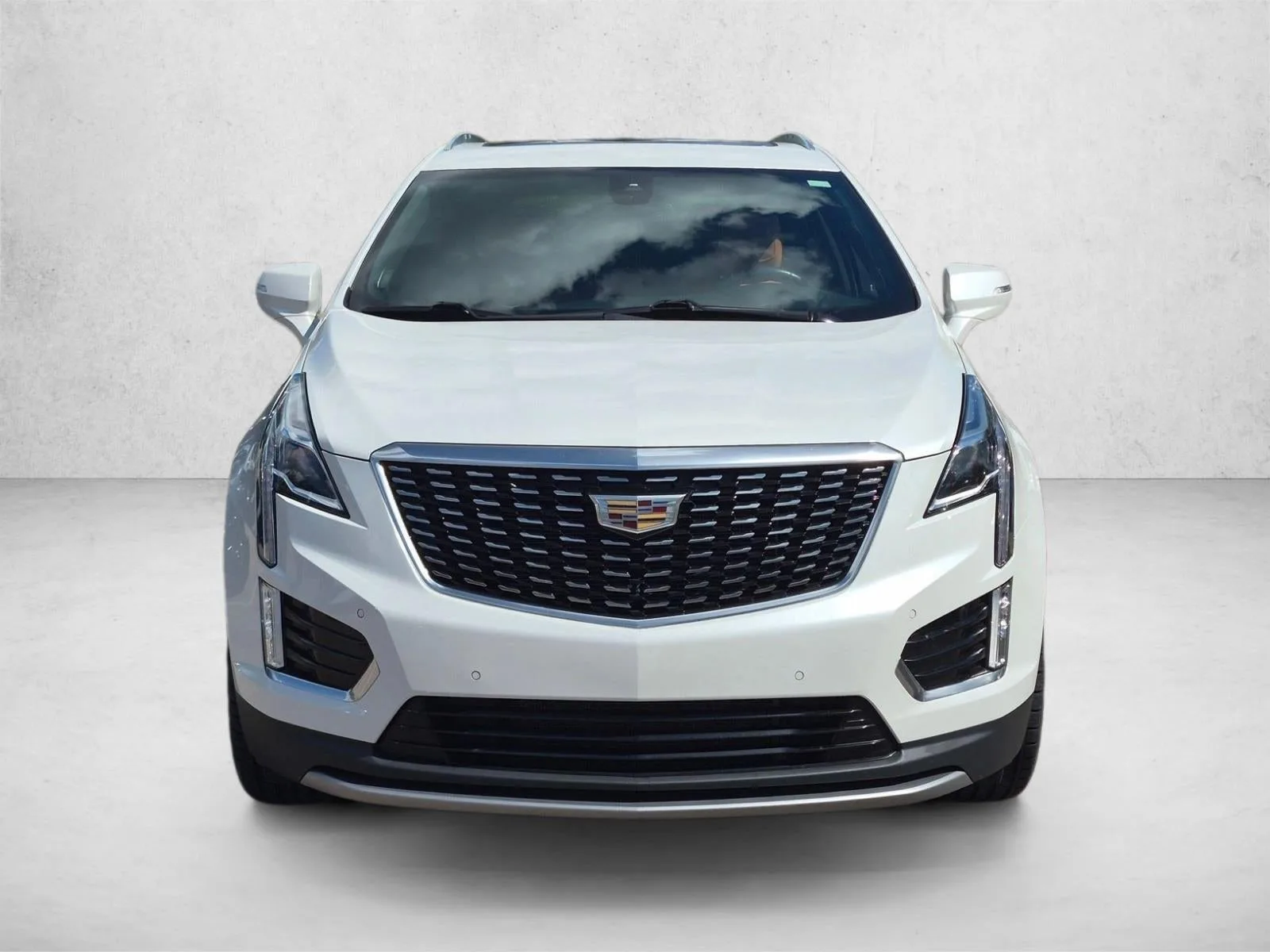 2020 Cadillac XT5 FWD 4dr Premium Luxury photo 2