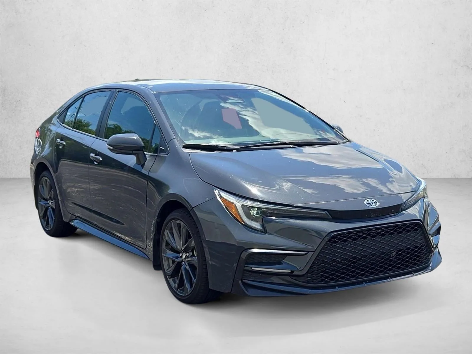 2024 Toyota Corolla SE CVT (Natl) photo 3