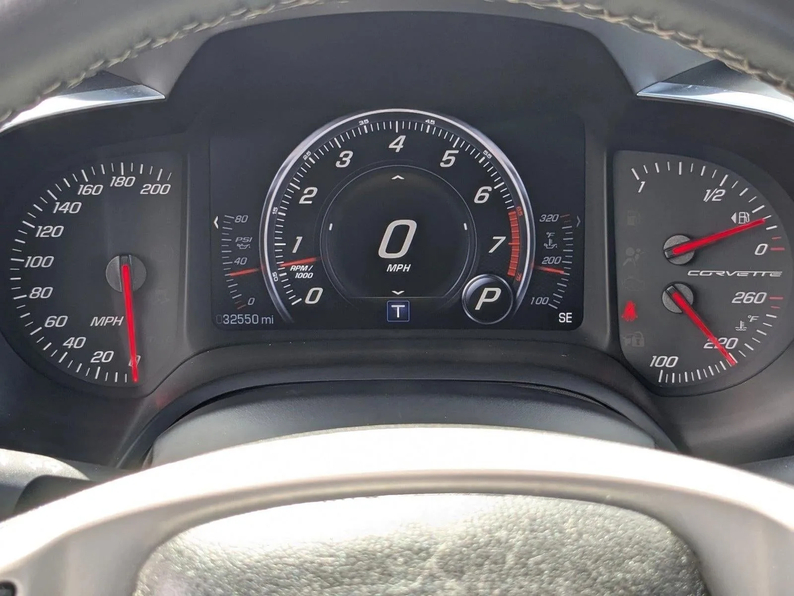2014 Chevrolet Corvette Stingray 1LT photo 11