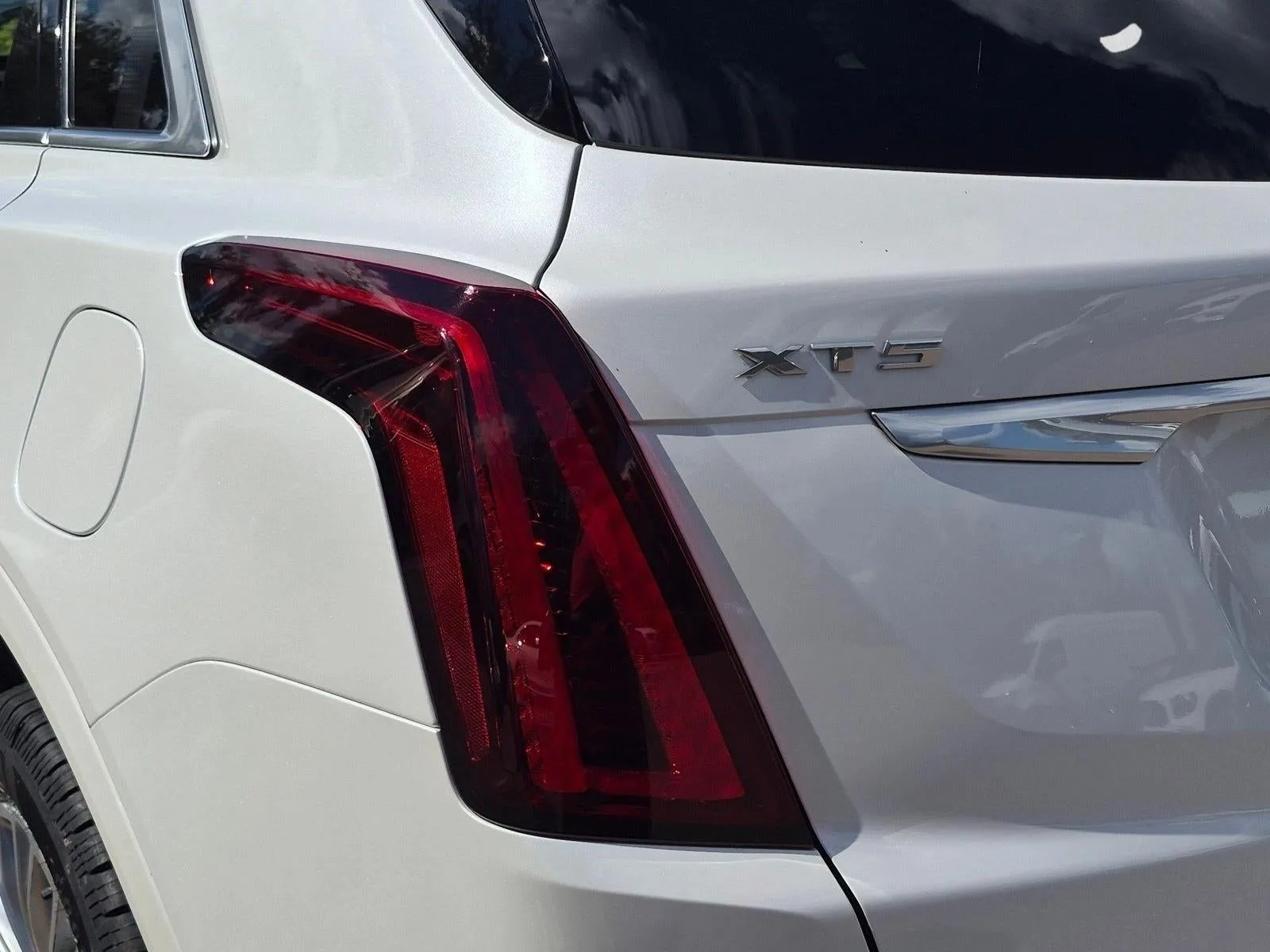2020 Cadillac XT5 FWD 4dr Premium Luxury photo 9