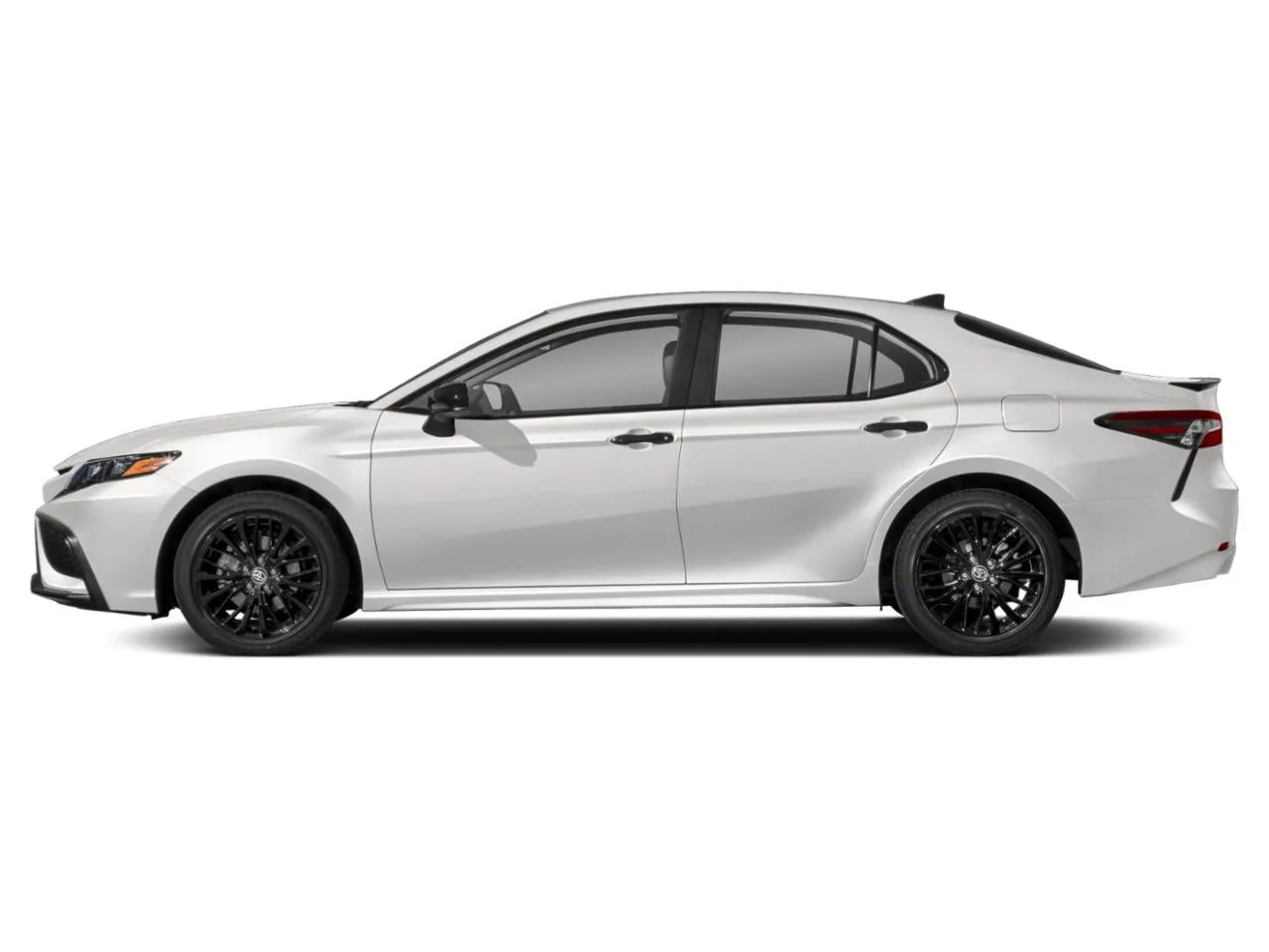 2021 Toyota Camry SE Nightshade Auto (Natl) photo 5
