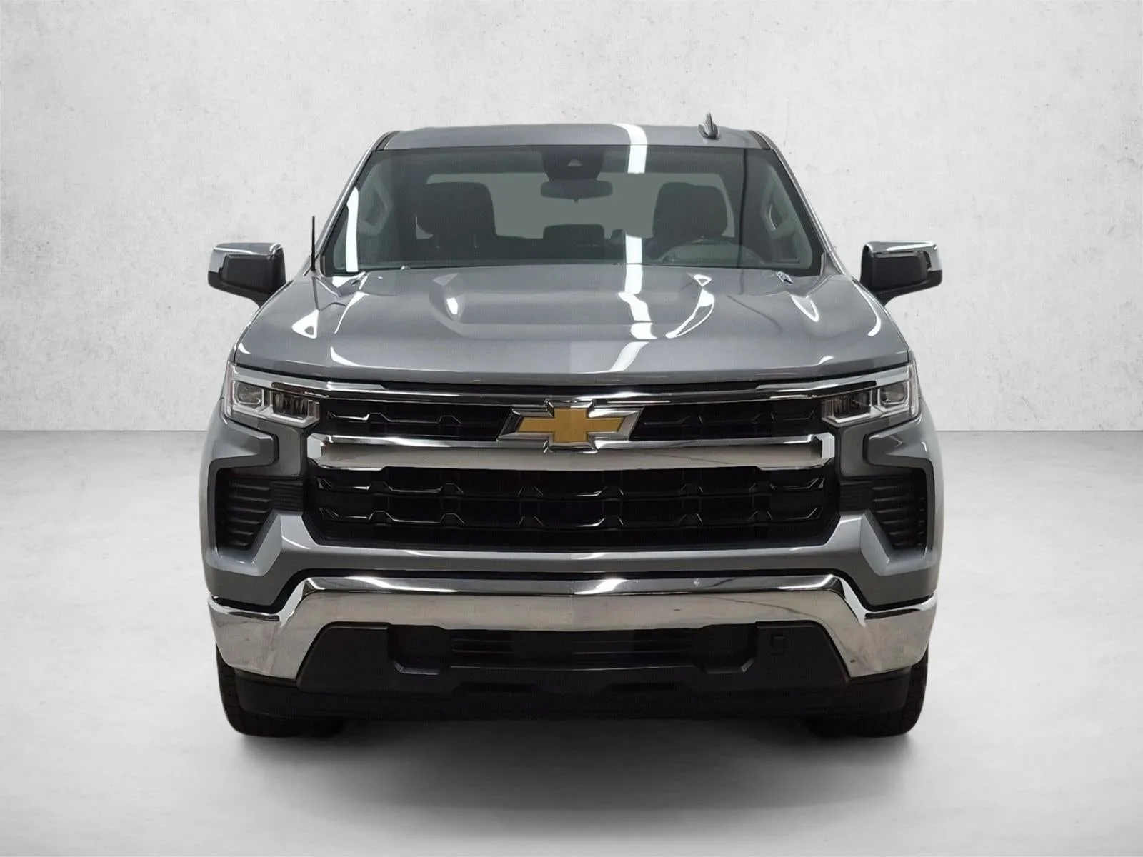 2023 Chevrolet Silverado 1500 LT photo 2