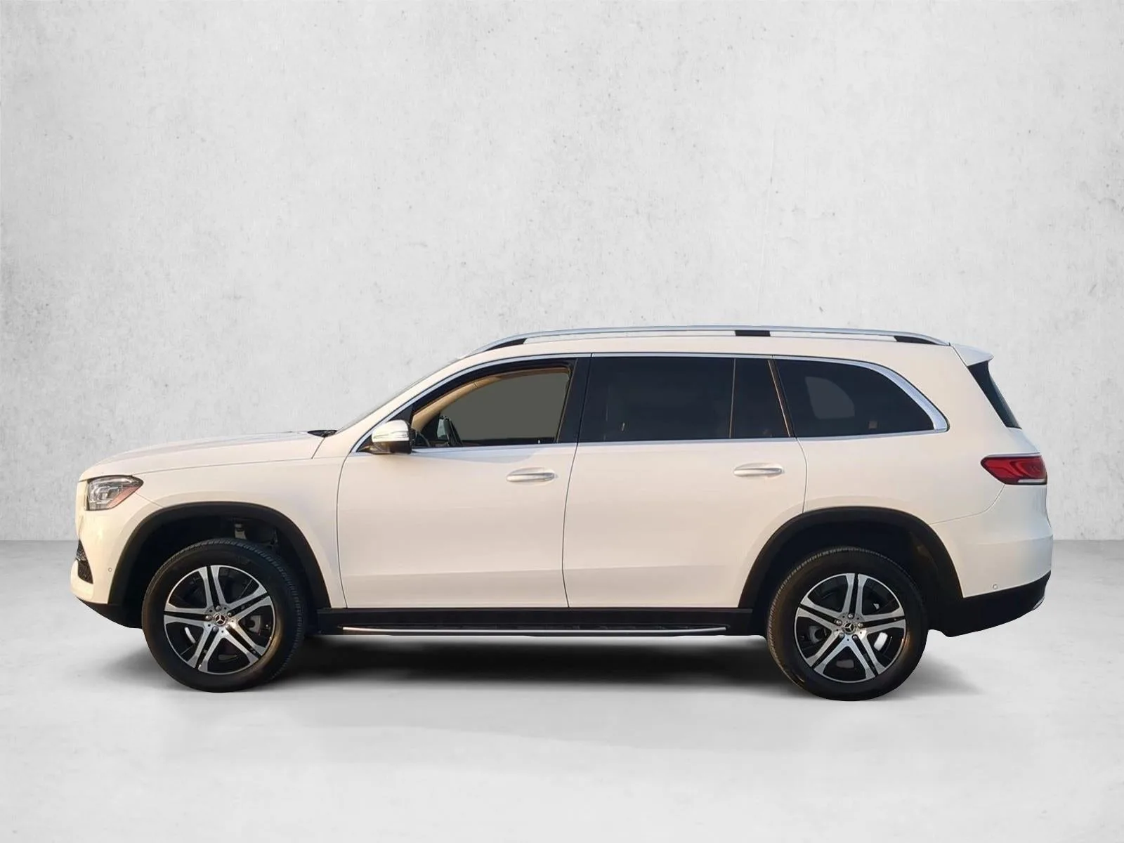2022 Mercedes-Benz GLS 450 4MATIC® photo 9